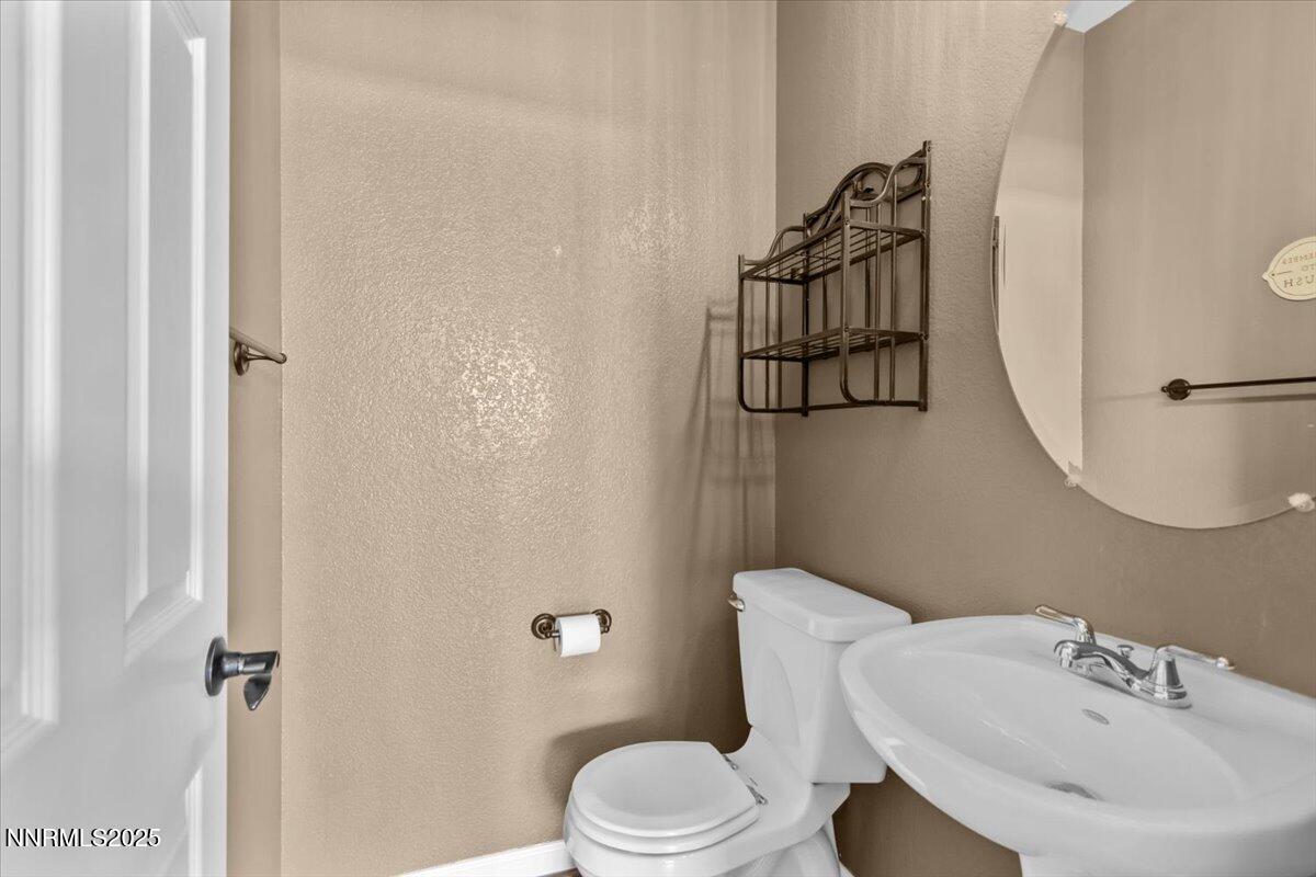 6595 Geranium Way Property Photo 33