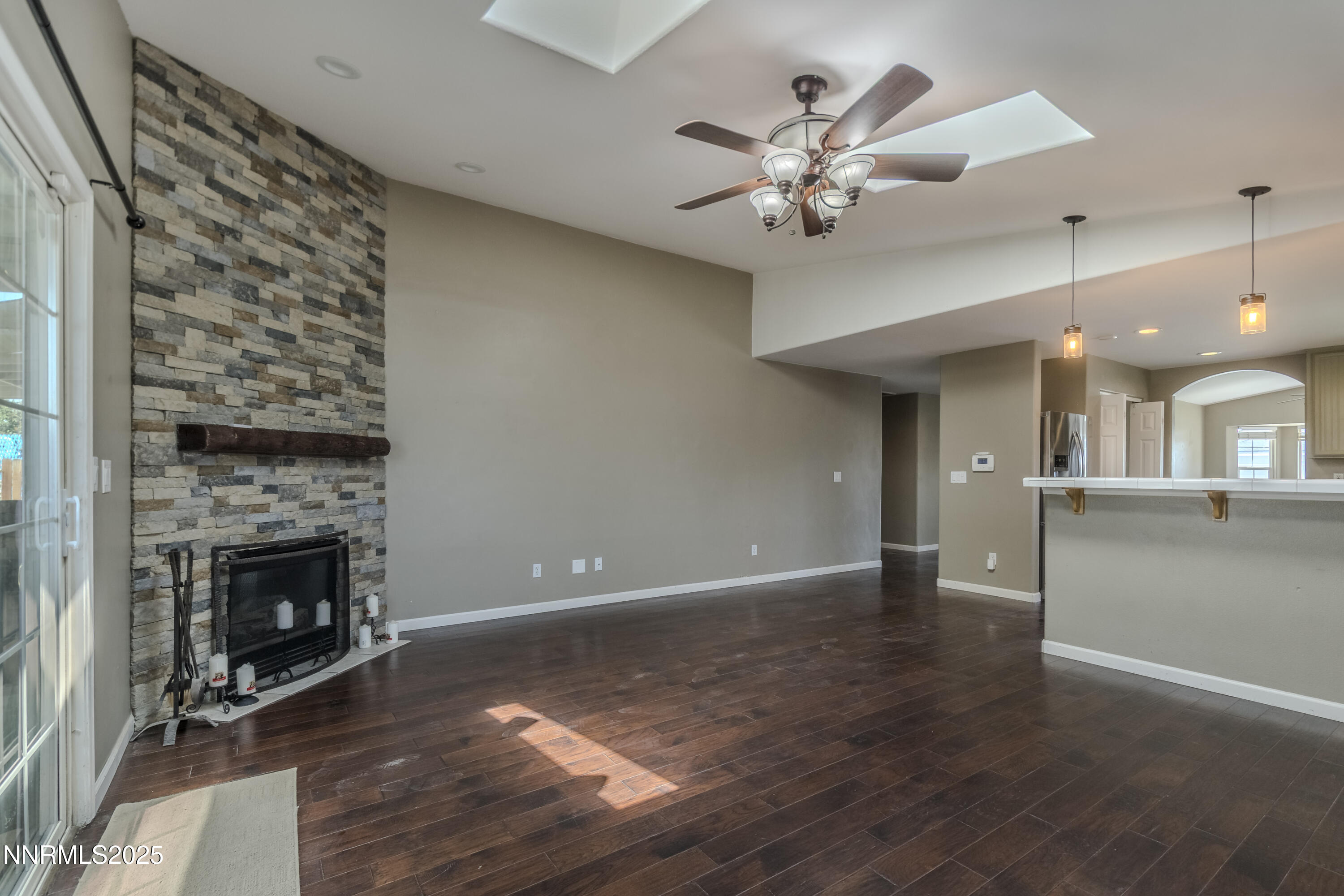 763 Canary Circle Property Photo 14
