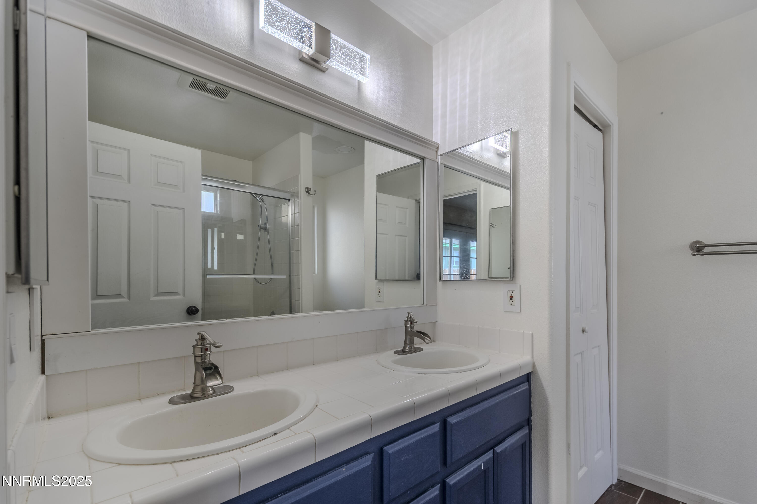 763 Canary Circle Property Photo 26