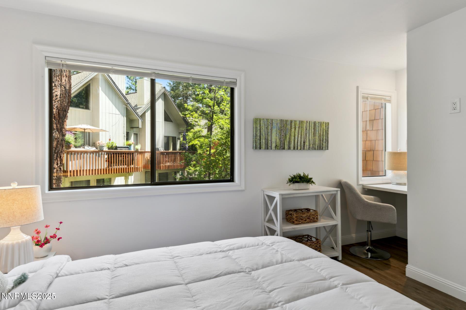 989 Tahoe Boulevard Property Photo 16