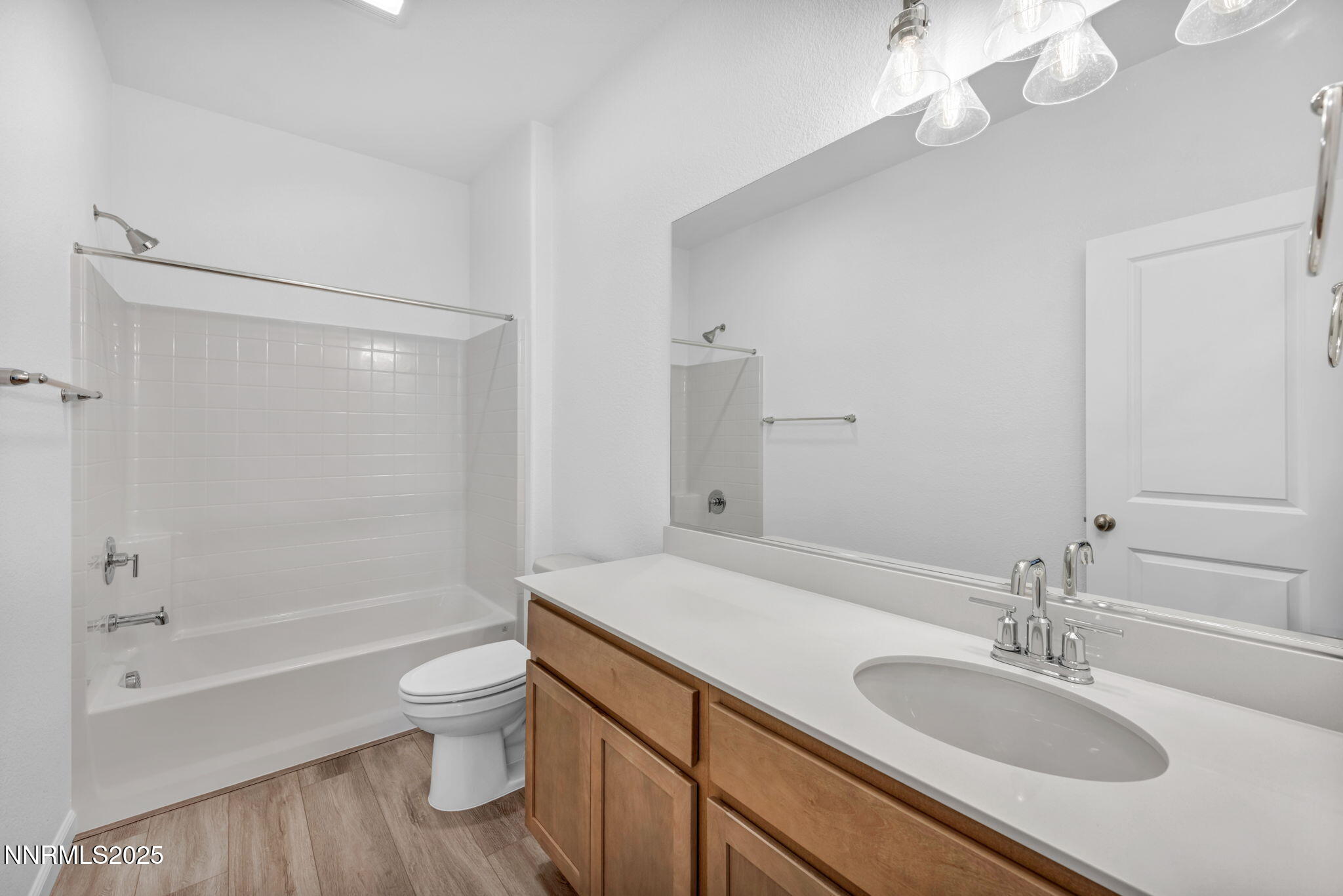 3297 Hadley Street Property Photo 10