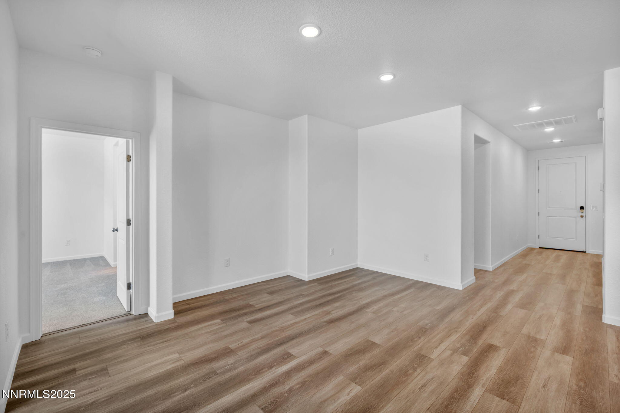 3297 Hadley Street Property Photo 11