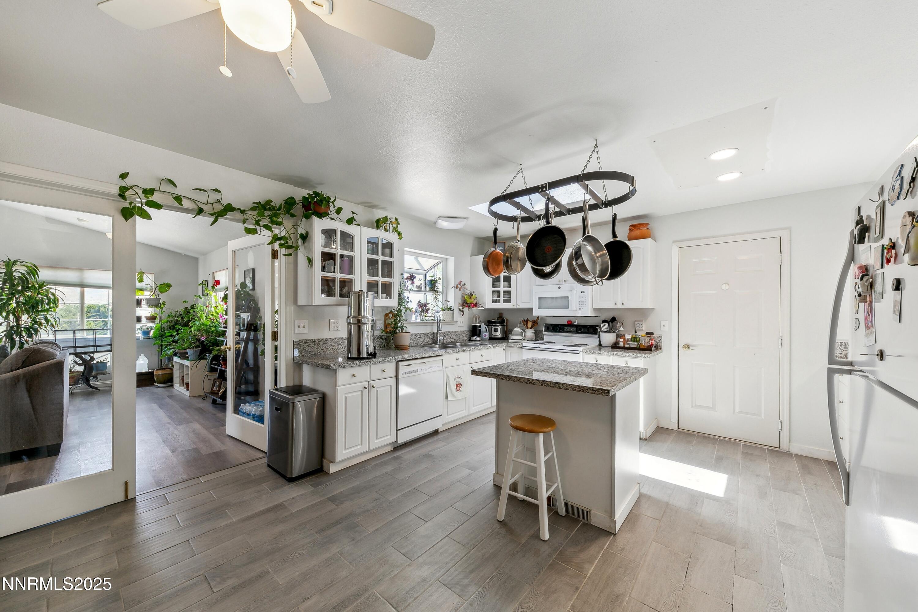 21 Fox Lane Property Photo 1