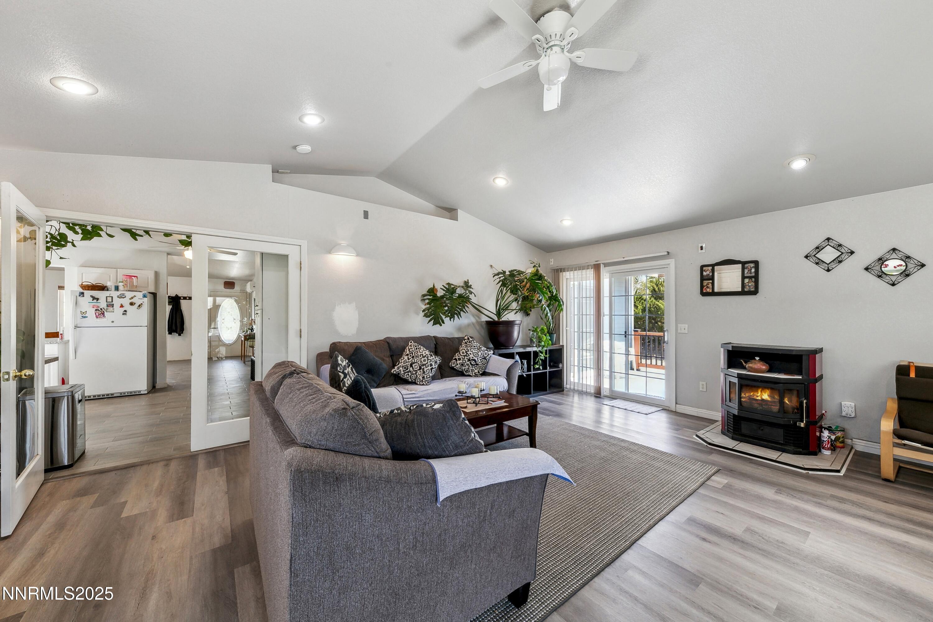 21 Fox Lane Property Photo 5