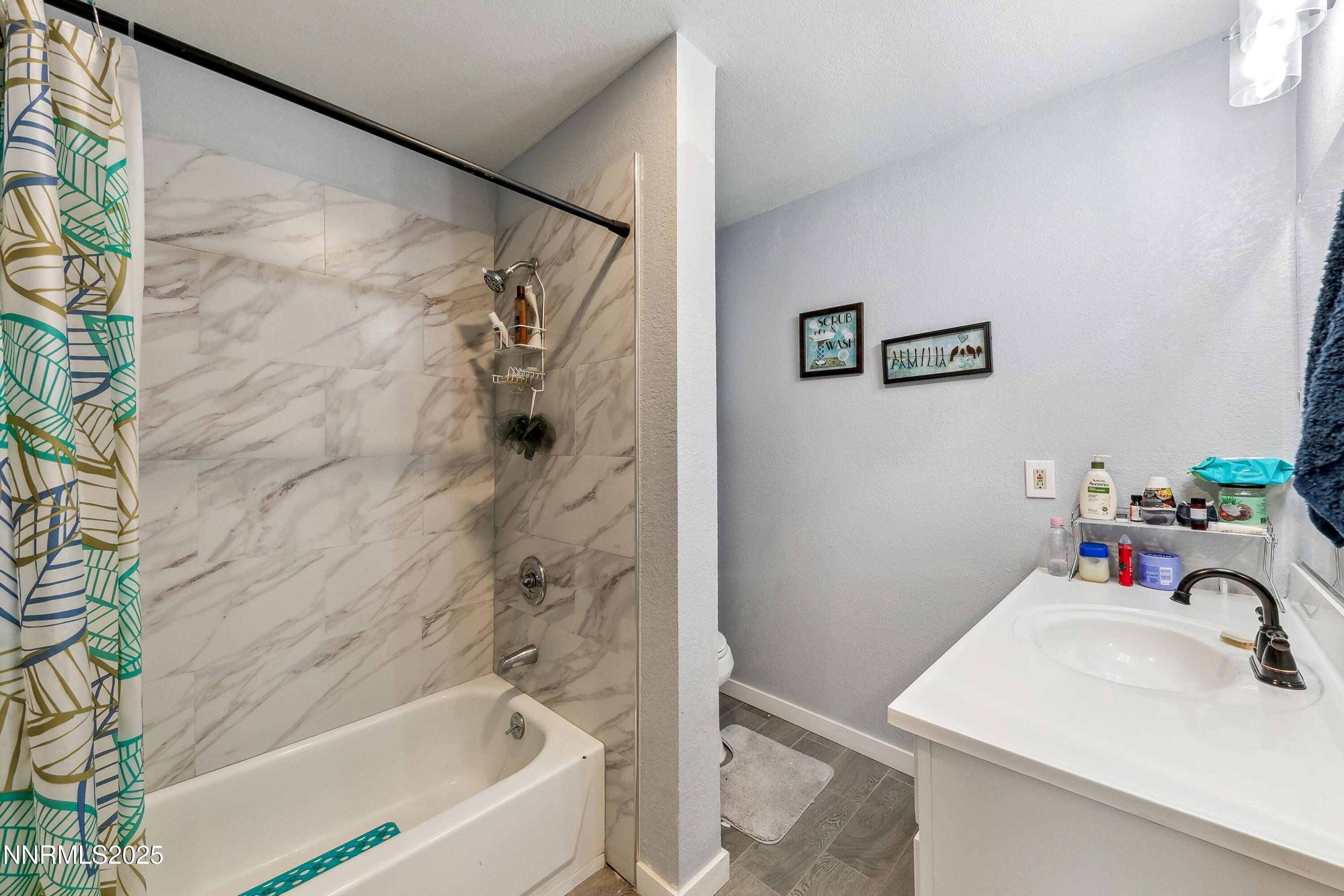 21 Fox Lane Property Photo 7