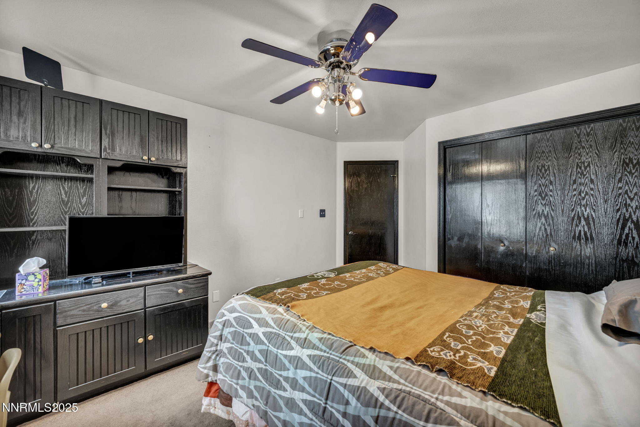 5595 Kluncy Canyon Road Property Photo 29