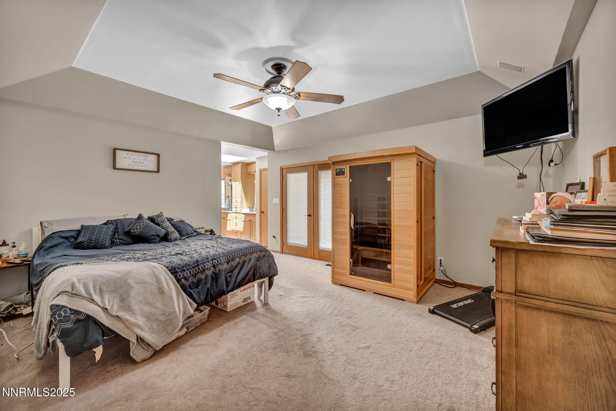 5595 Kluncy Canyon Road Property Photo 30