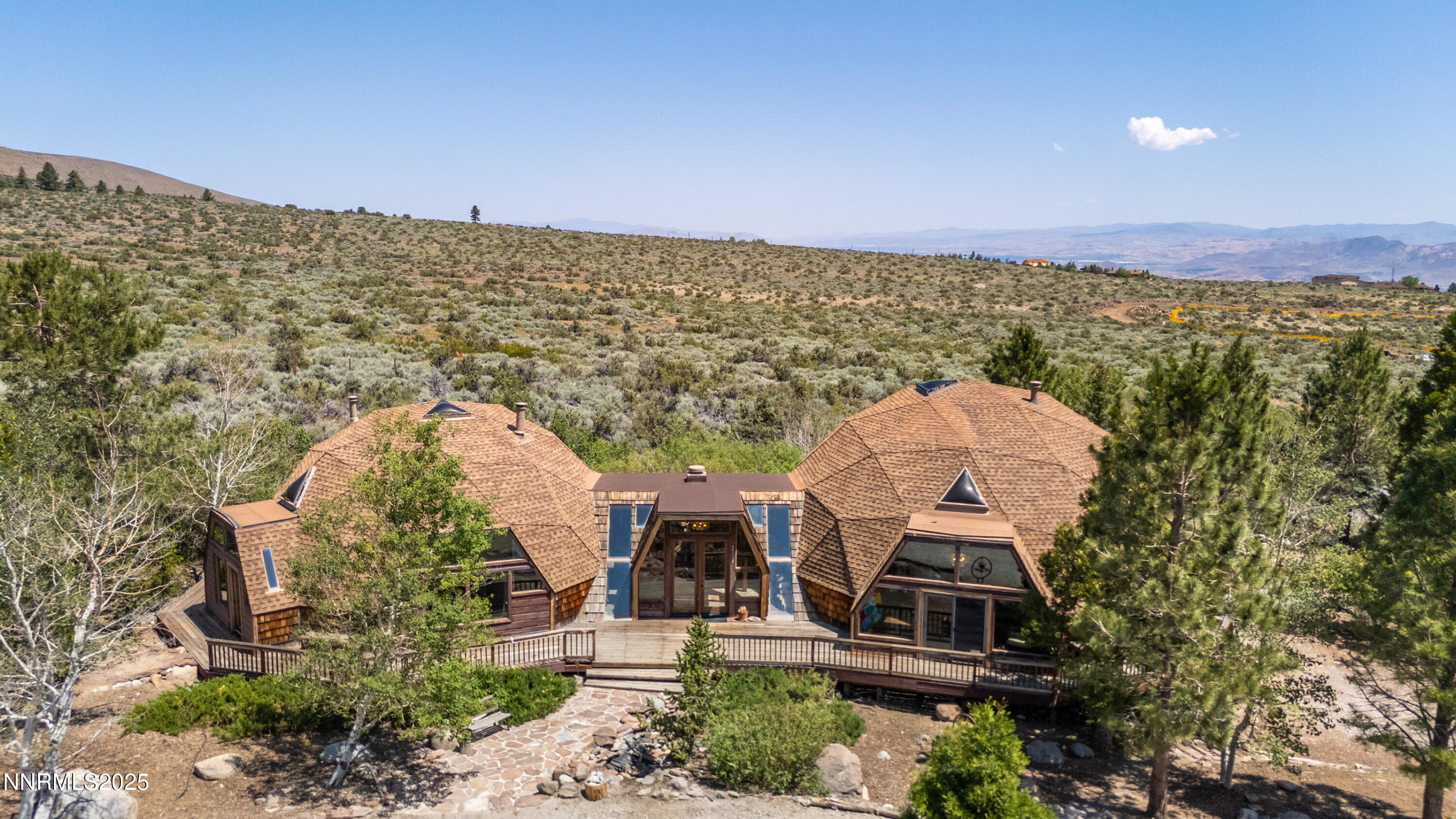 15118 N Timberline Drive Property Photo 1