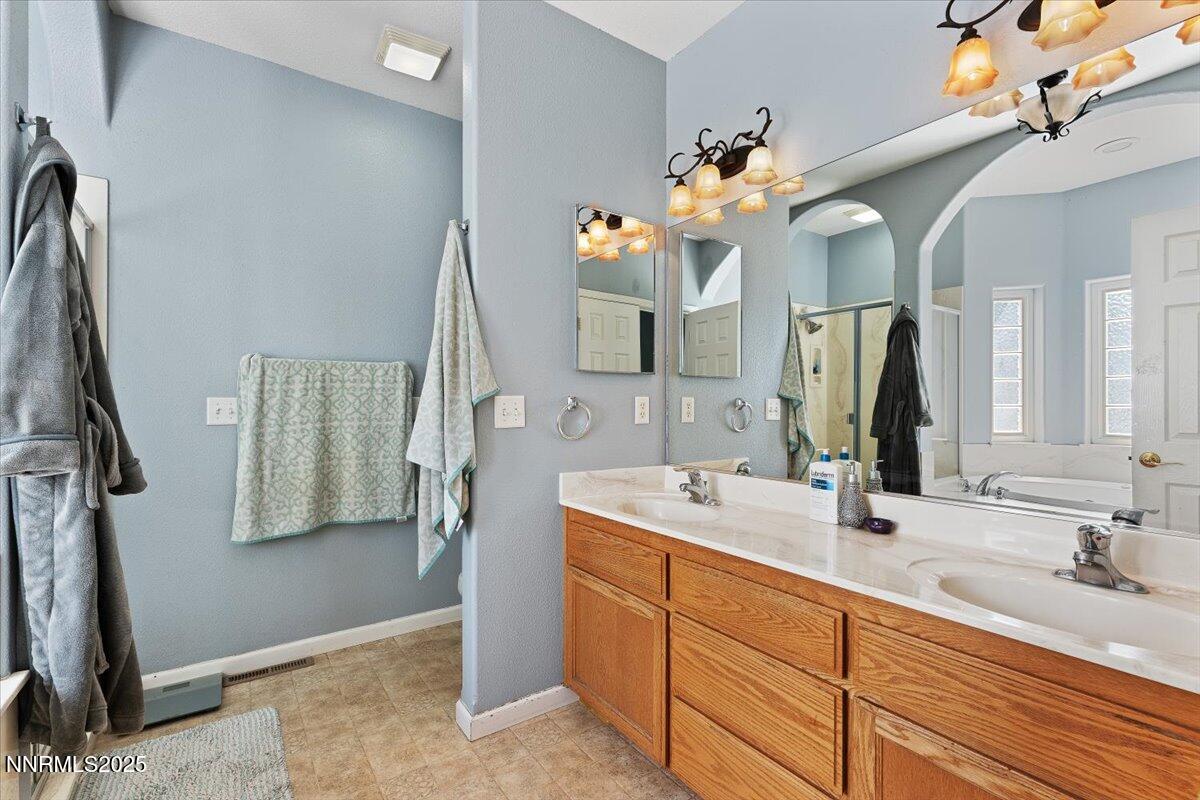 805 Samantha Circle Property Photo 17