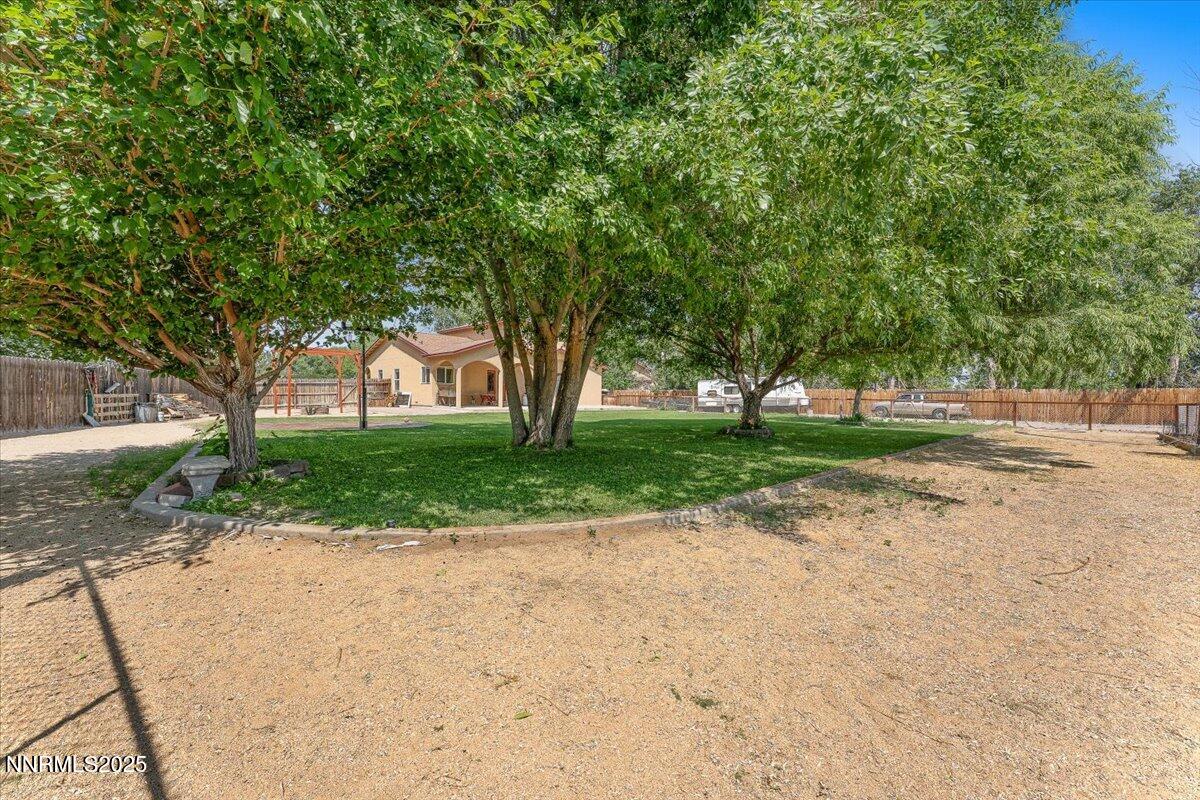 805 Samantha Circle Property Photo 38
