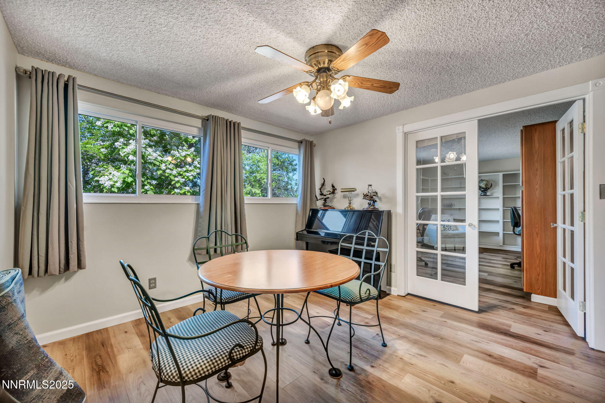 3690 Sleepy Hollow Drive Property Photo 16