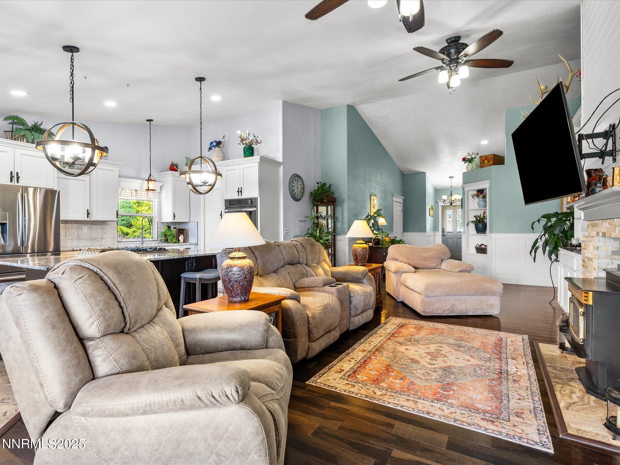 15 Cormorant Court Property Photo 6