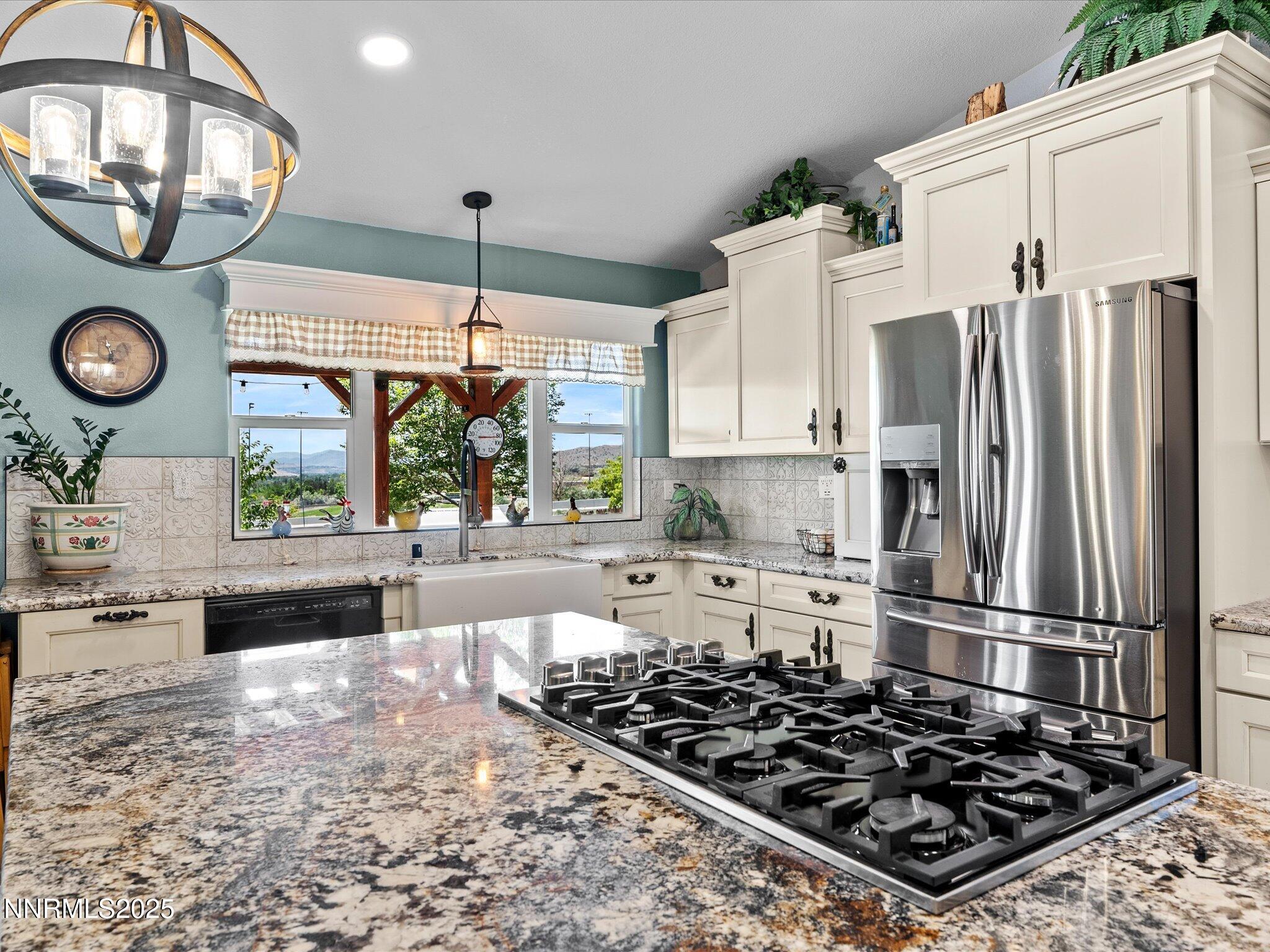 15 Cormorant Court Property Photo 9
