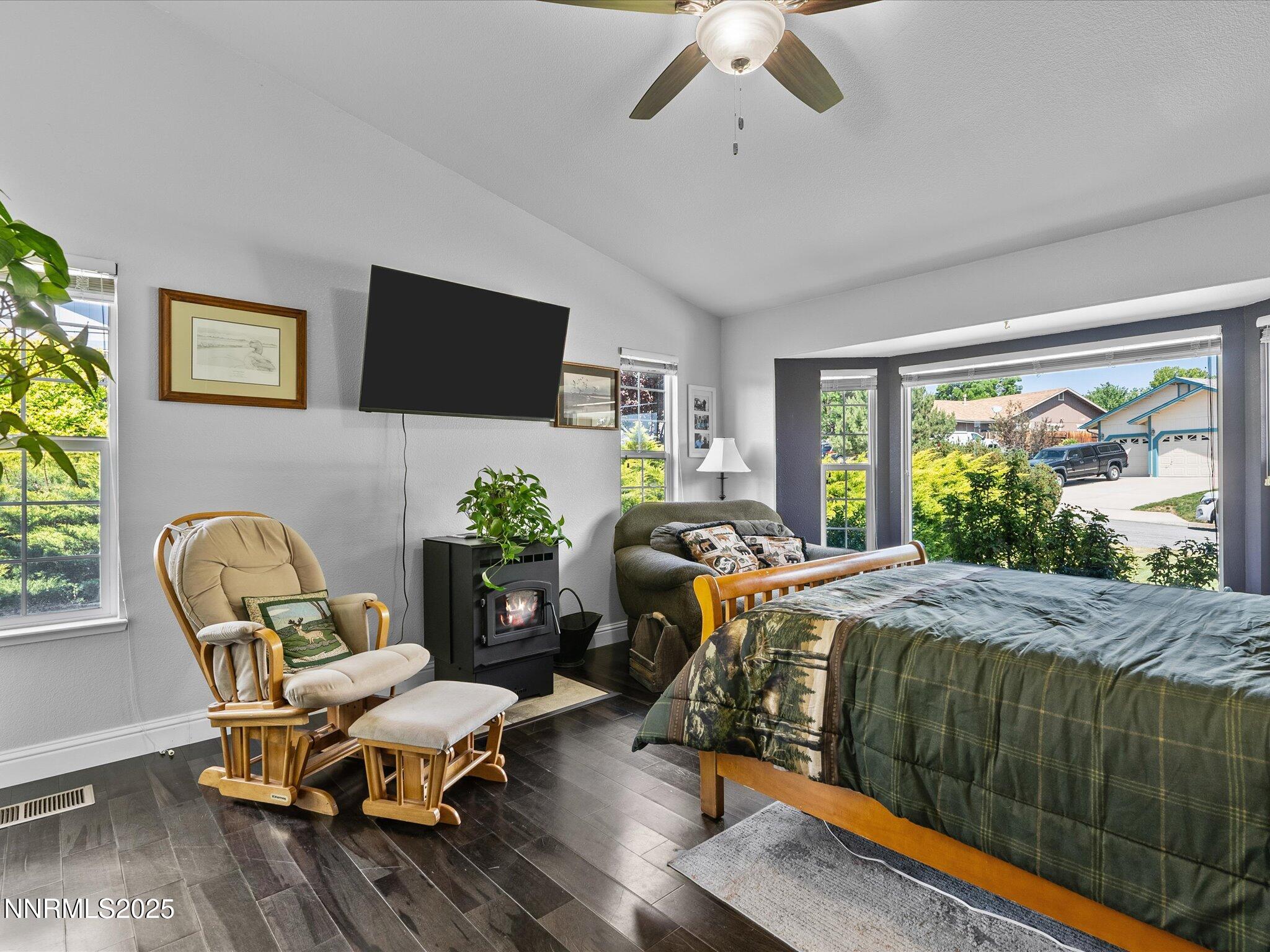 15 Cormorant Court Property Photo 18