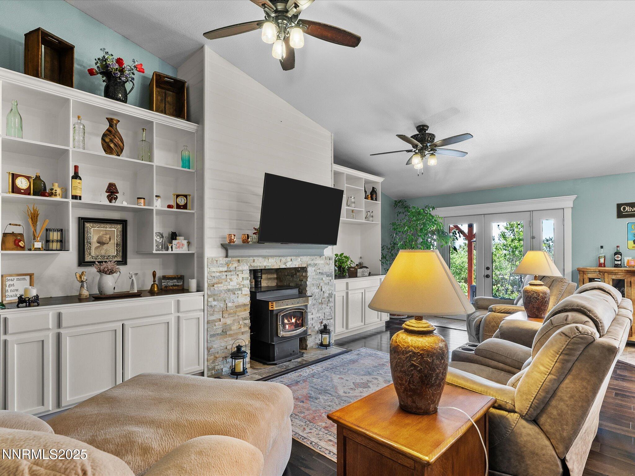 15 Cormorant Court Property Photo 25