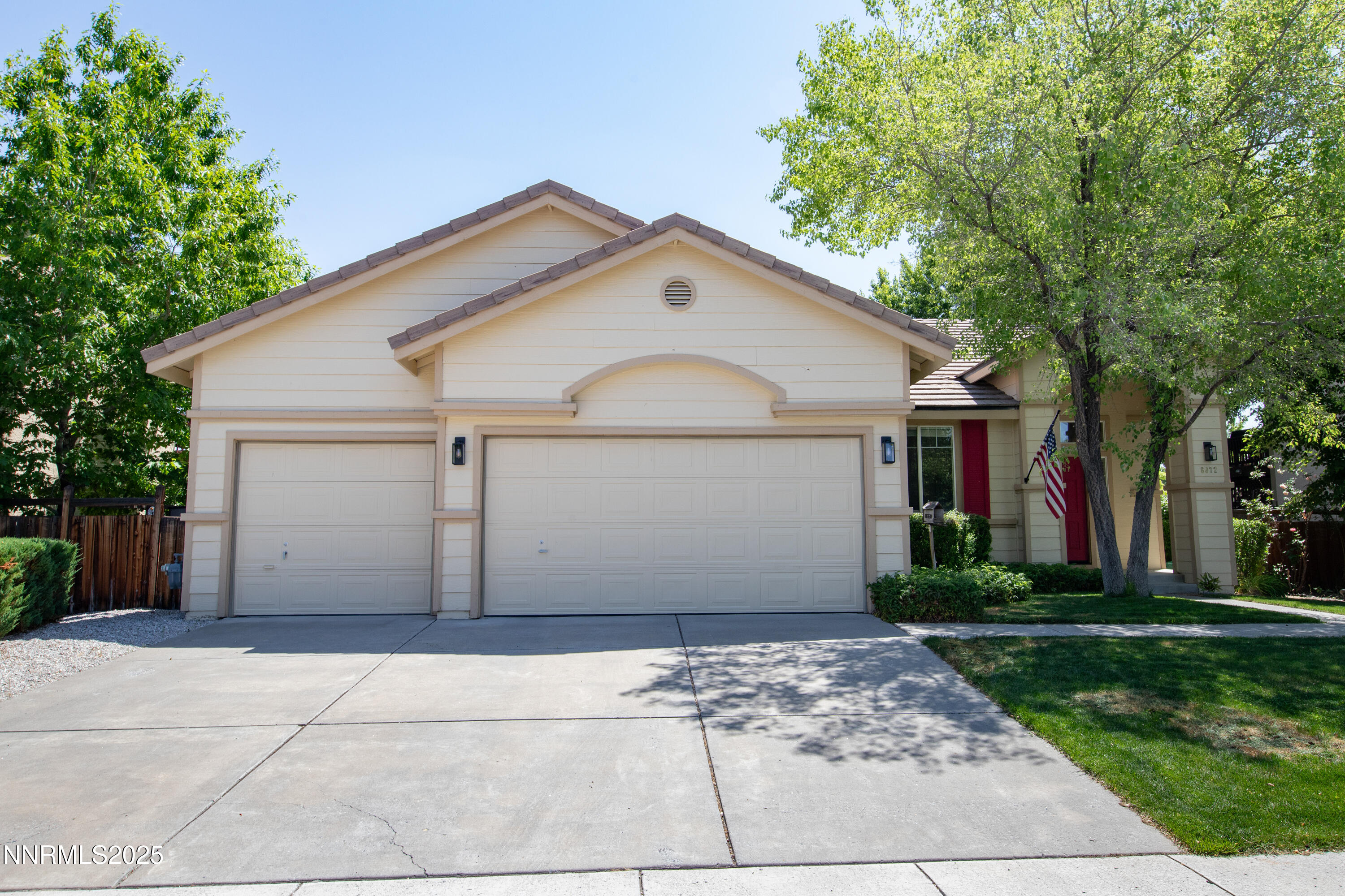 6972 Cinnamon Drive Property Photo 1