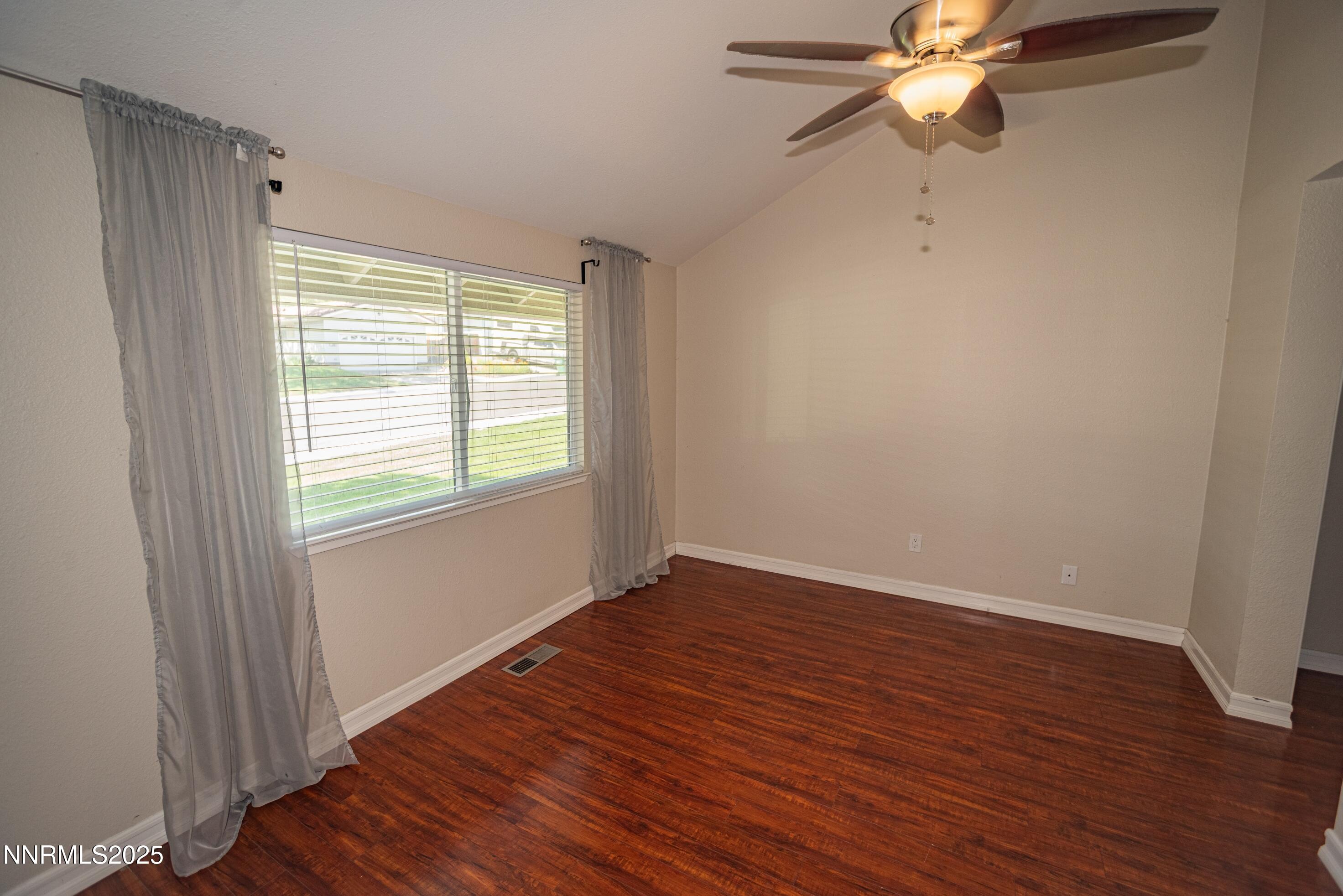 1169 Wagon Wheel Circle Property Photo 8