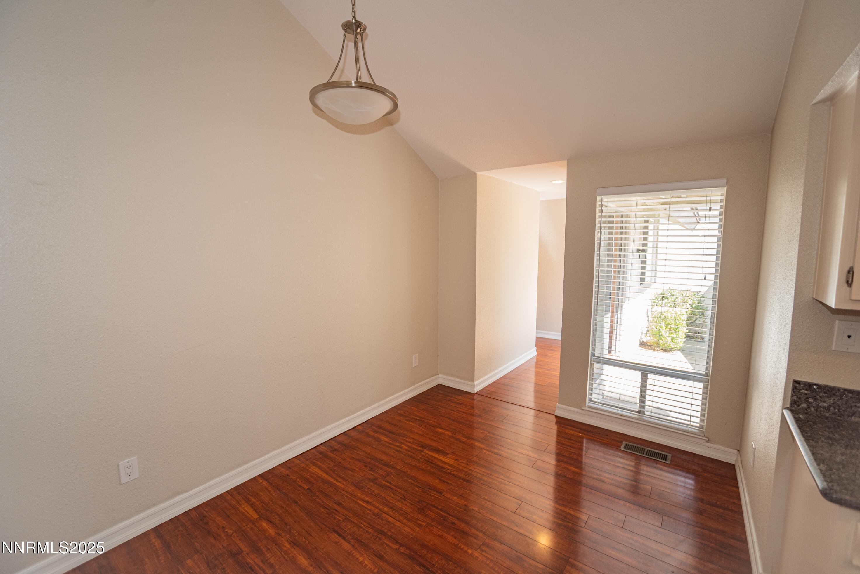1169 Wagon Wheel Circle Property Photo 12