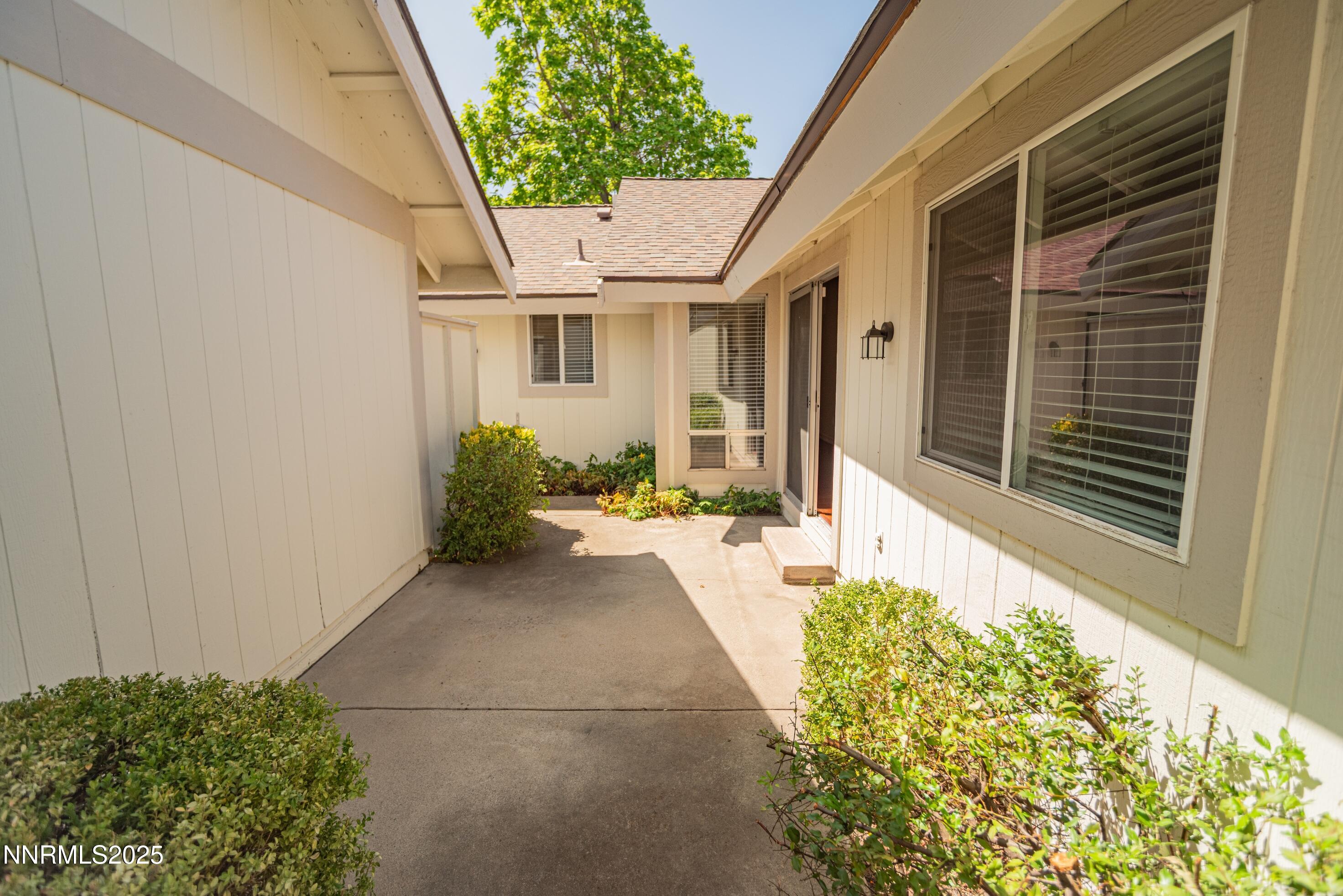 1169 Wagon Wheel Circle Property Photo 19
