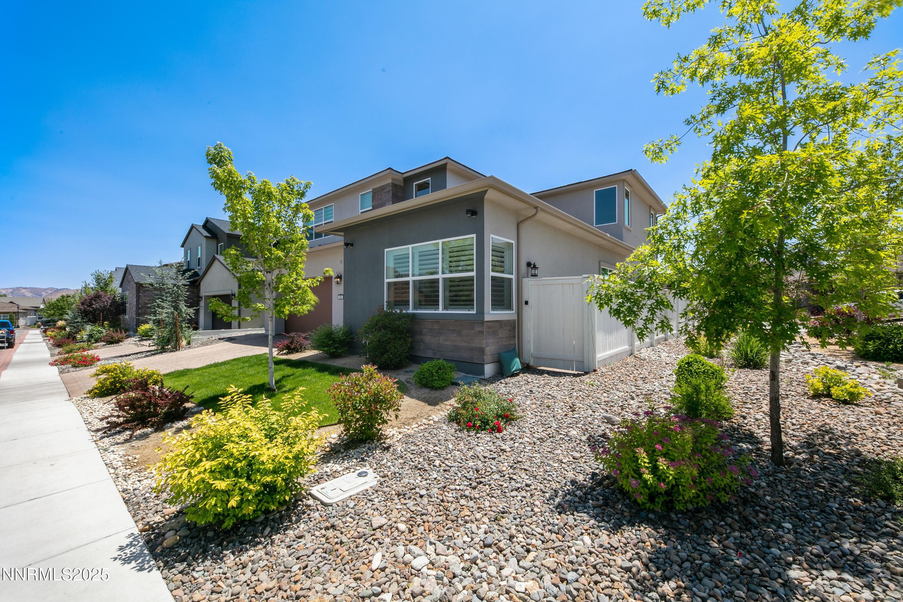 622 Braided Rope Drive Property Photo 1