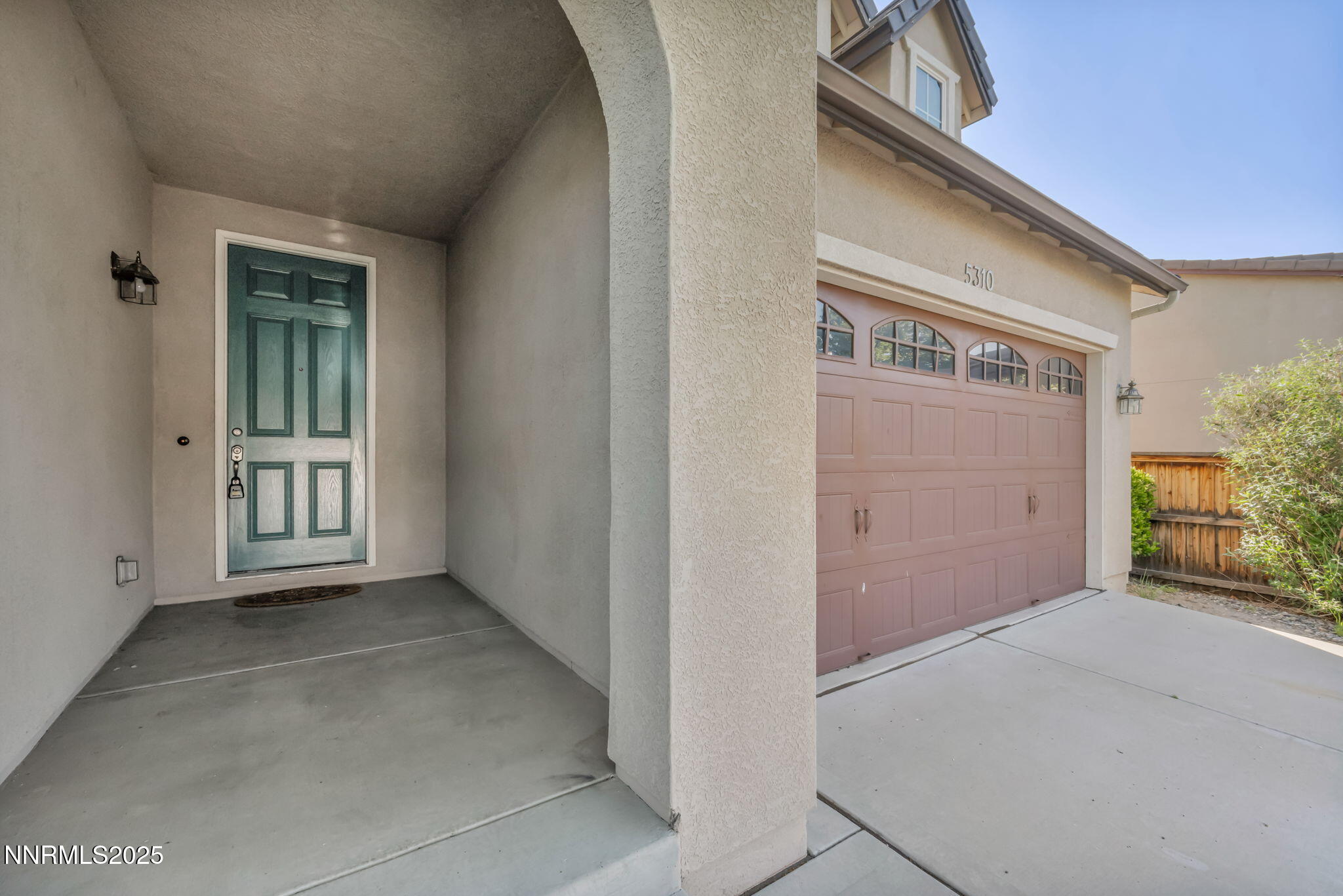 5310 Healing Stone Court Property Photo 3