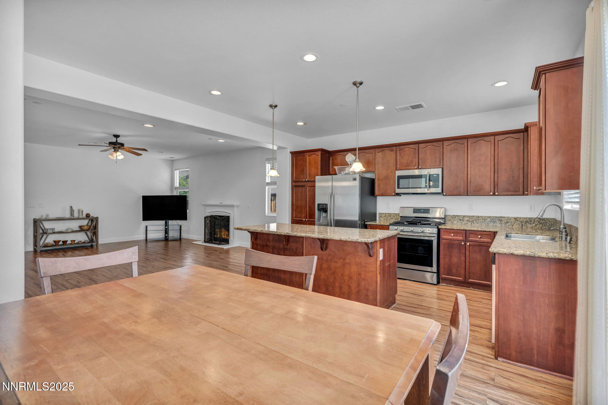 5310 Healing Stone Court Property Photo 6