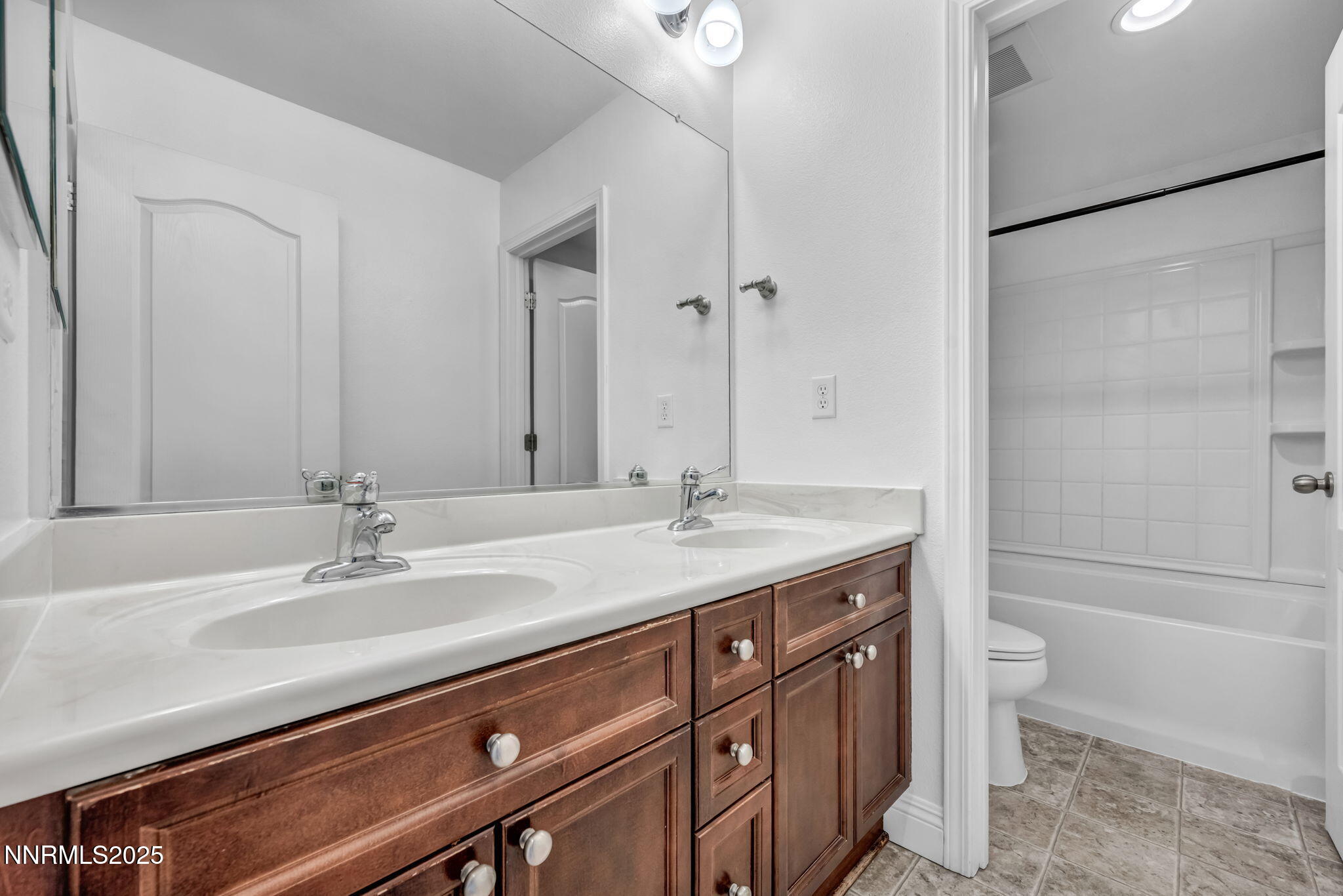 5310 Healing Stone Court Property Photo 39