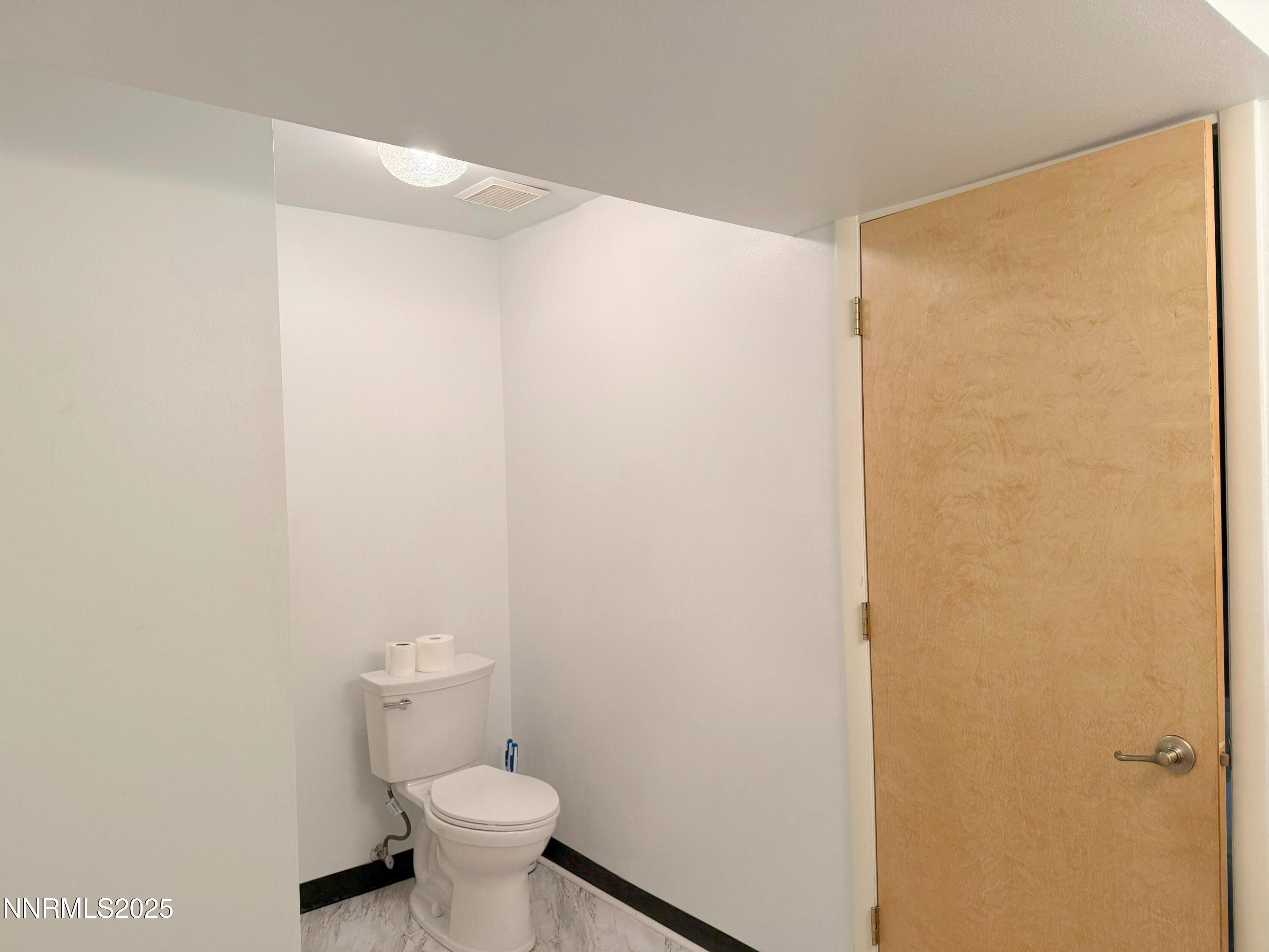 2092 Colonial Drive Property Photo 46