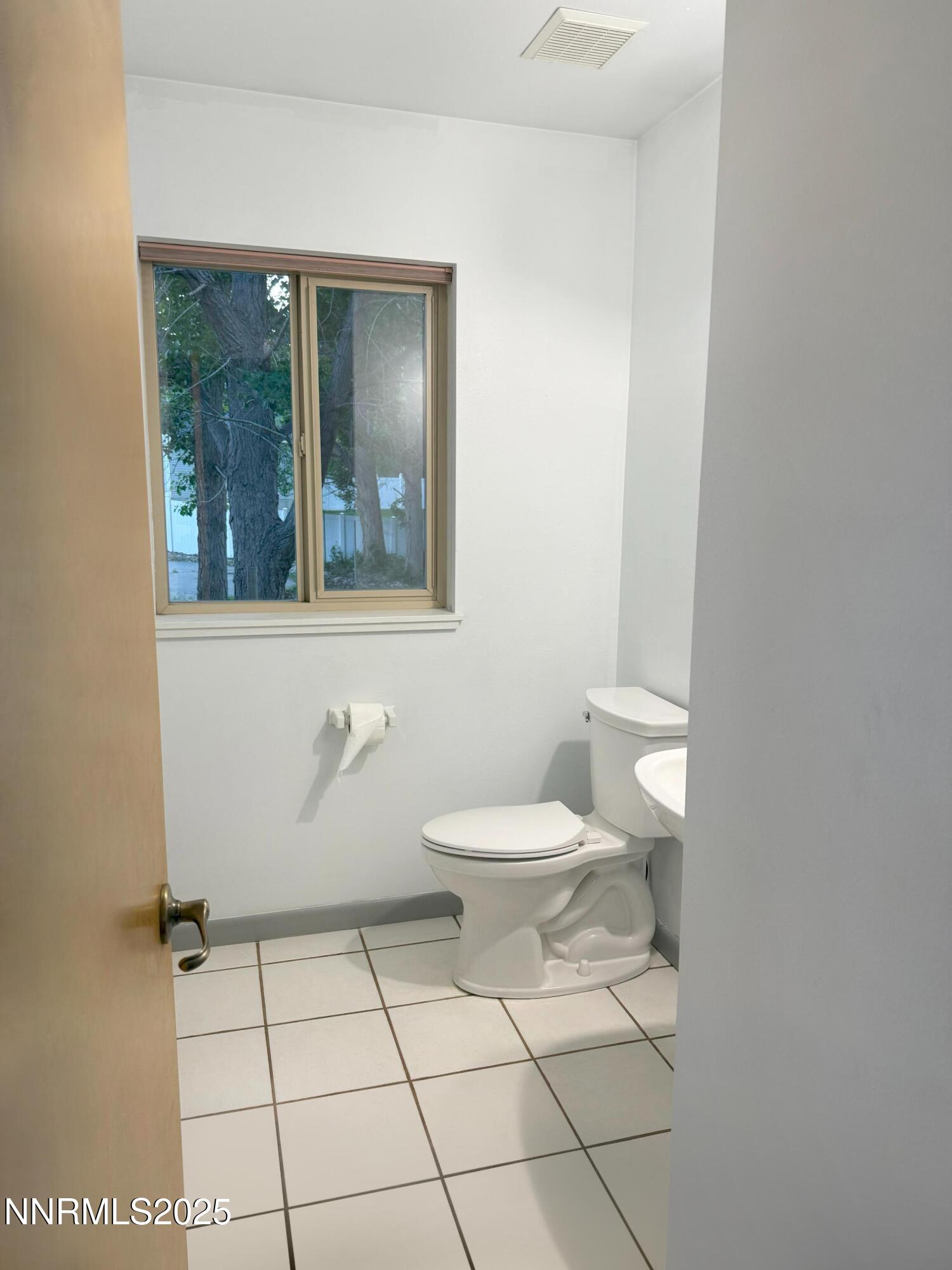 2092 Colonial Drive Property Photo 50