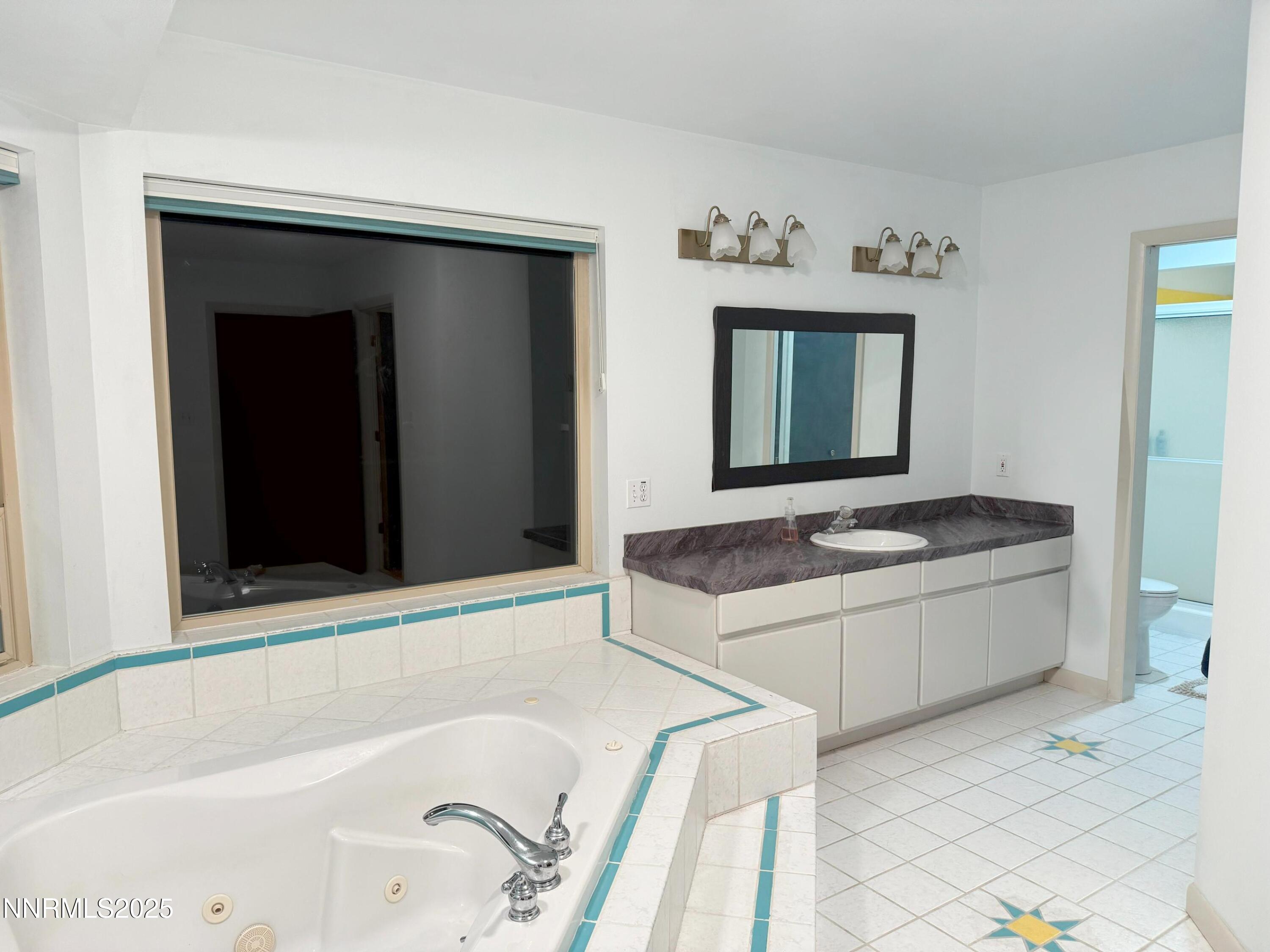 2092 Colonial Drive Property Photo 63