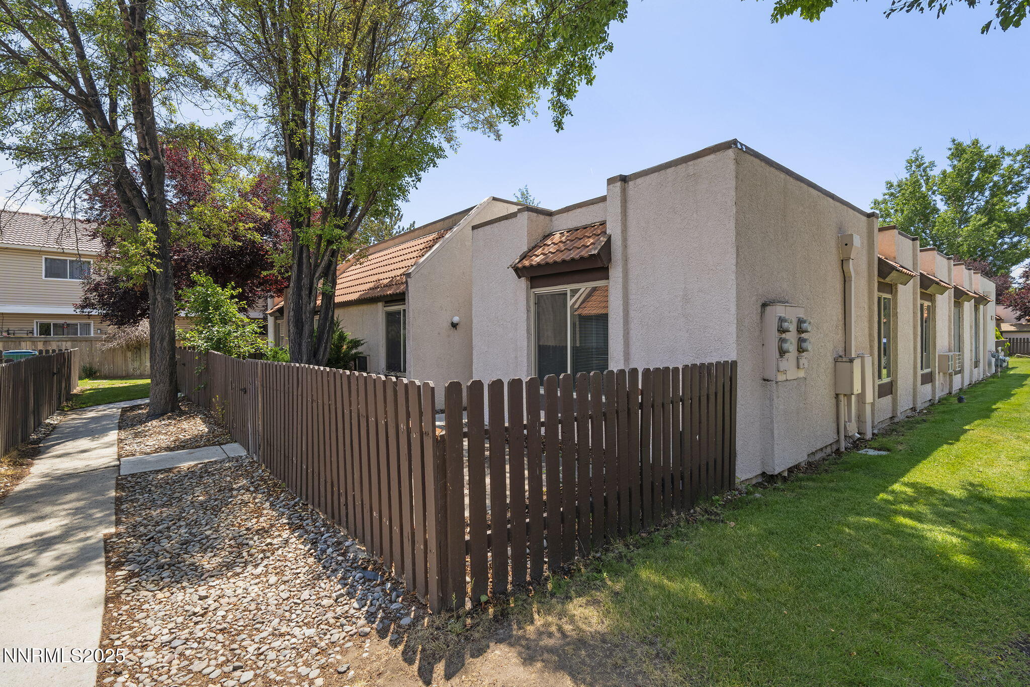 1009 Baywood Drive Property Photo 1
