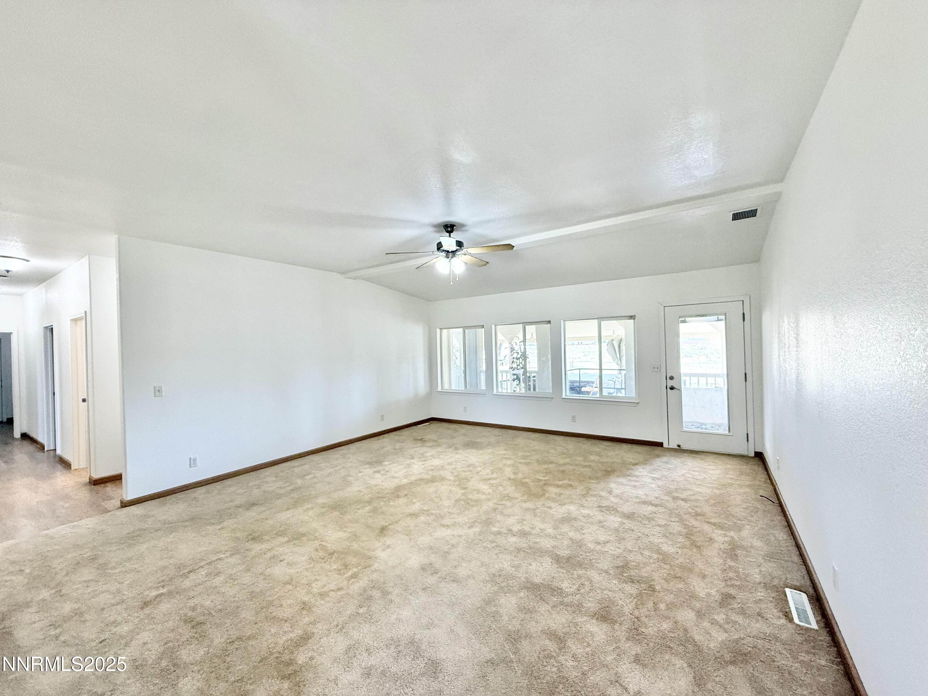 480 Kayci Avenue Property Photo 18