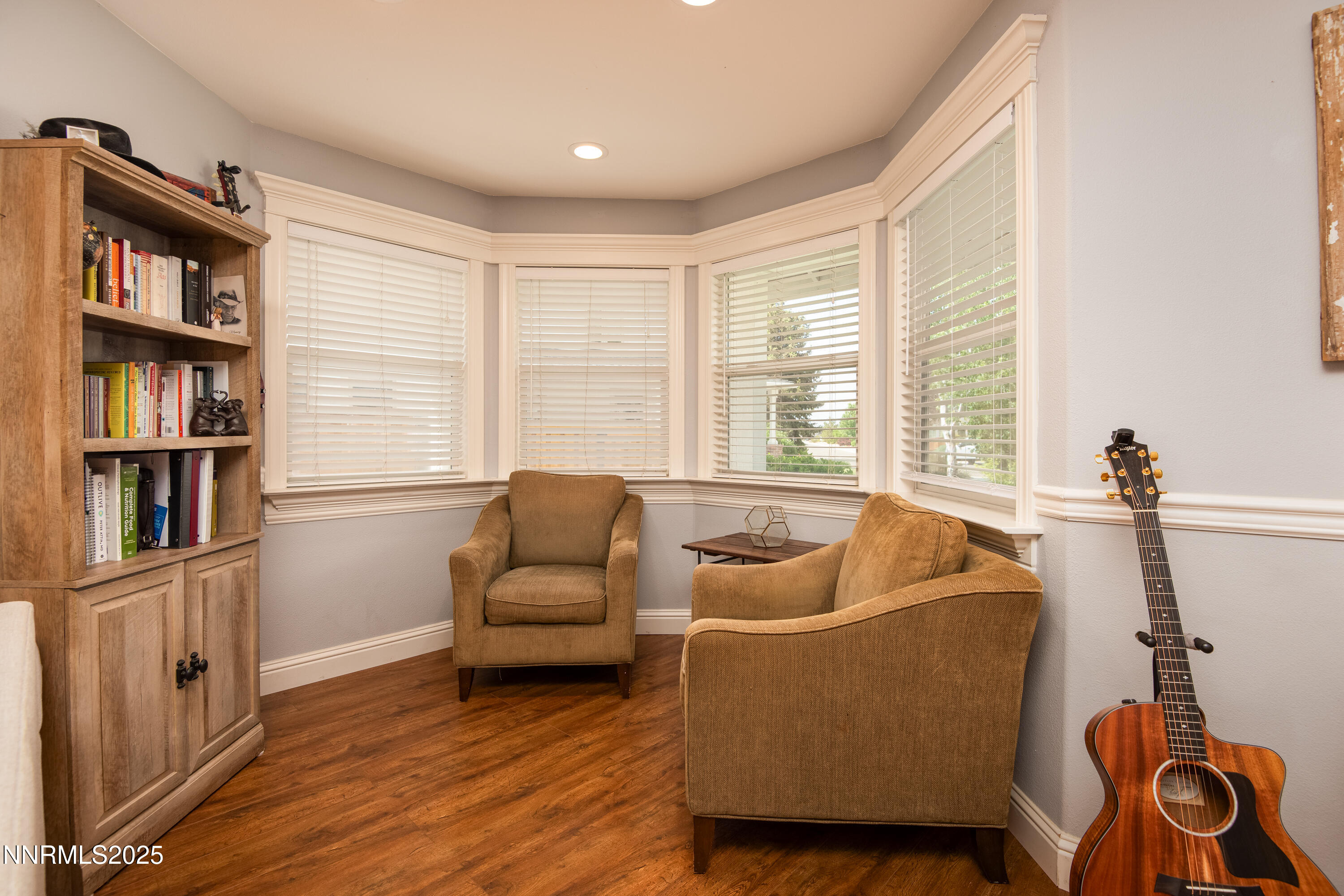 1131 Country Club Drive Property Photo 11