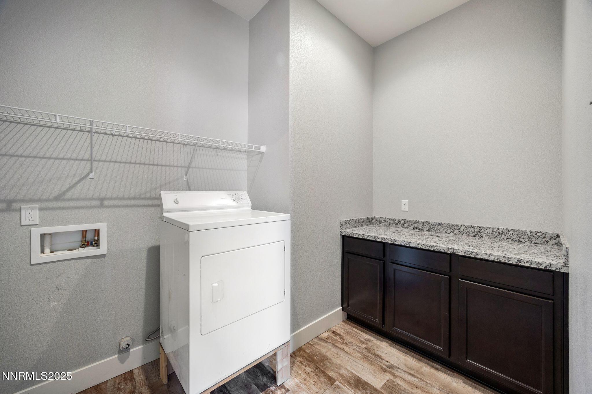 698 Raptor Way Property Photo 24