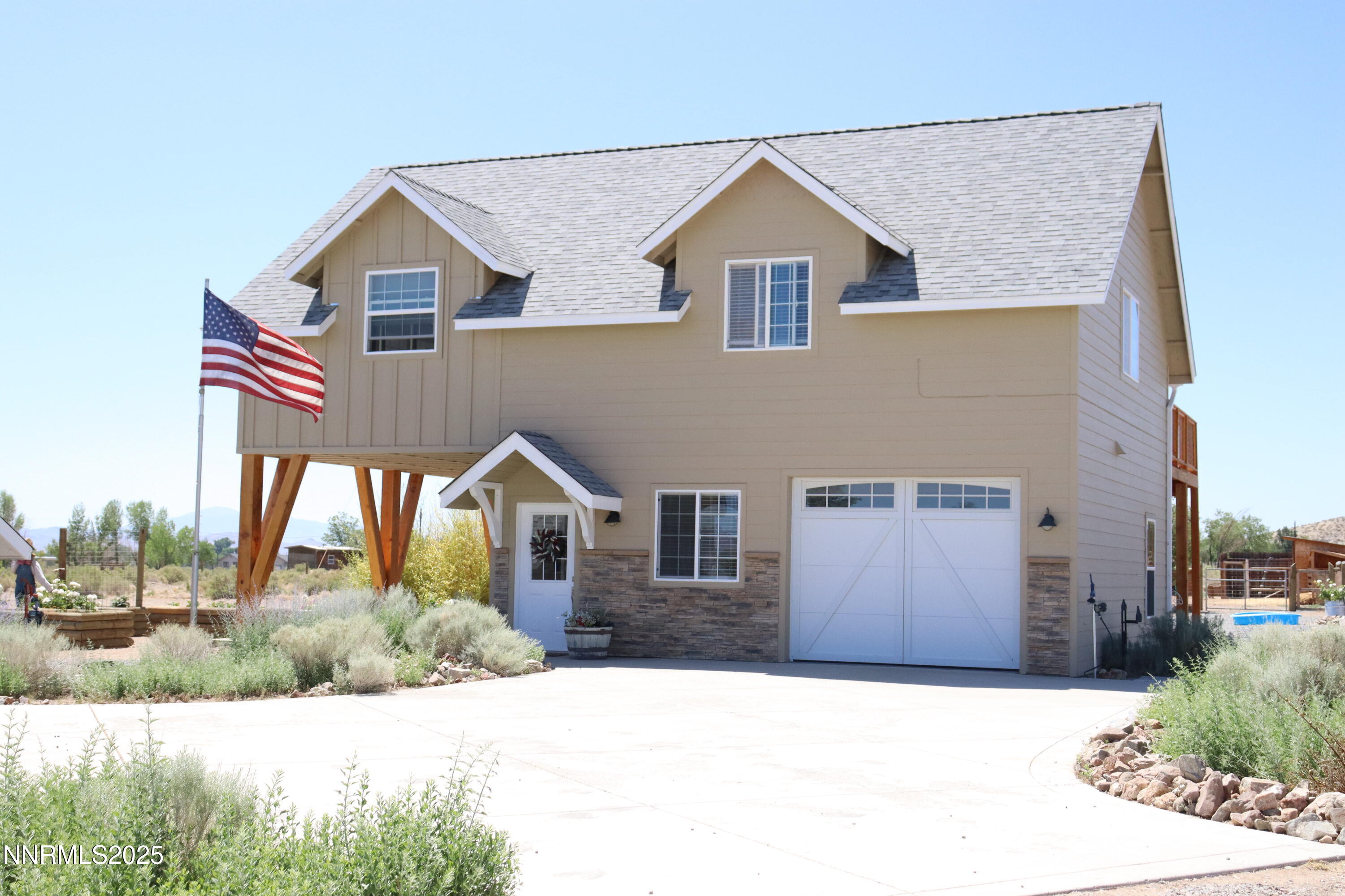 274 Sunset Hills Drive Property Photo 1