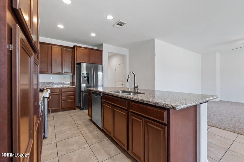 14373 Fredonia Drive Property Photo 8