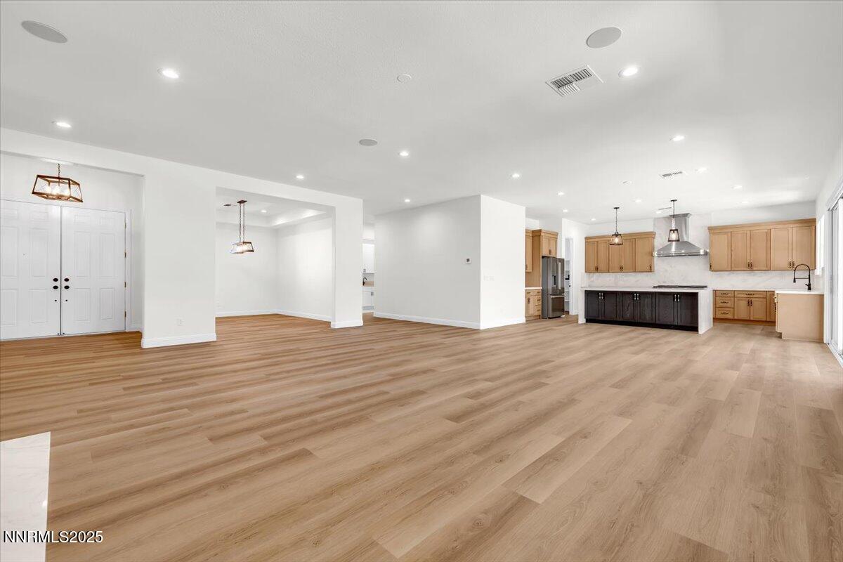 9740 Cardigan Bay Lane Property Photo 11