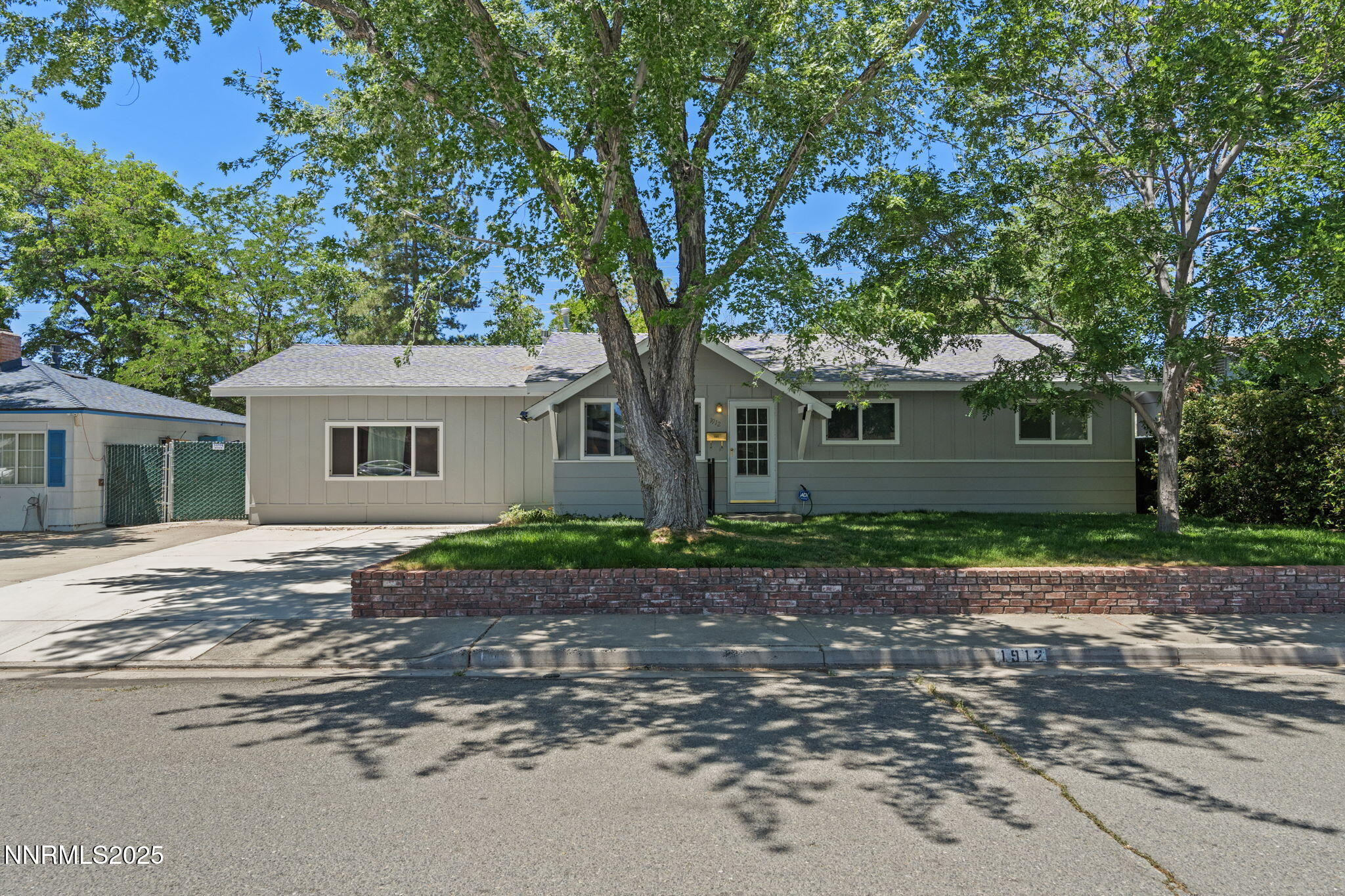 1912 Marian Avenue Property Photo 1