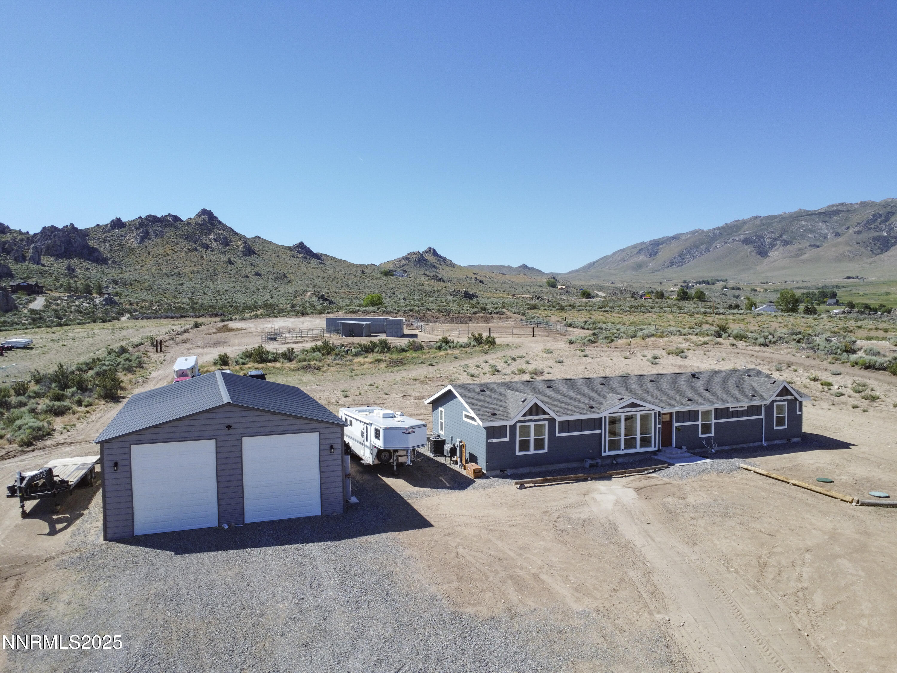 105 Arabian Way Property Photo 1