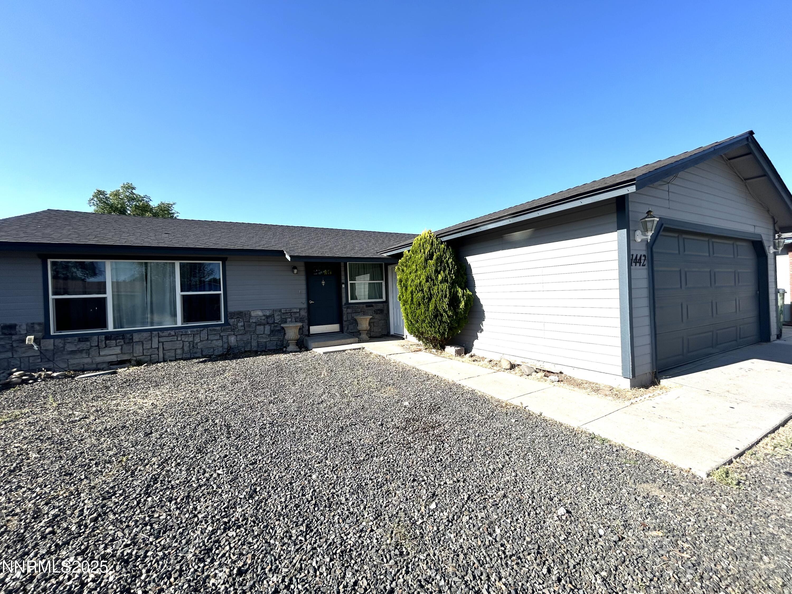 1442 Spooner Drive Property Photo 1