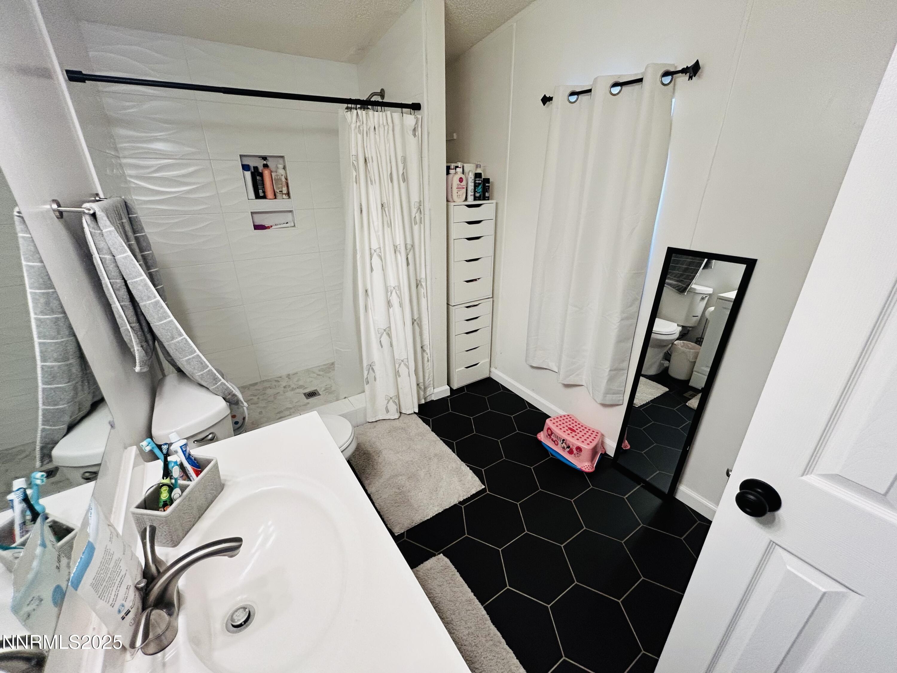 16 Stope Road Property Photo 17