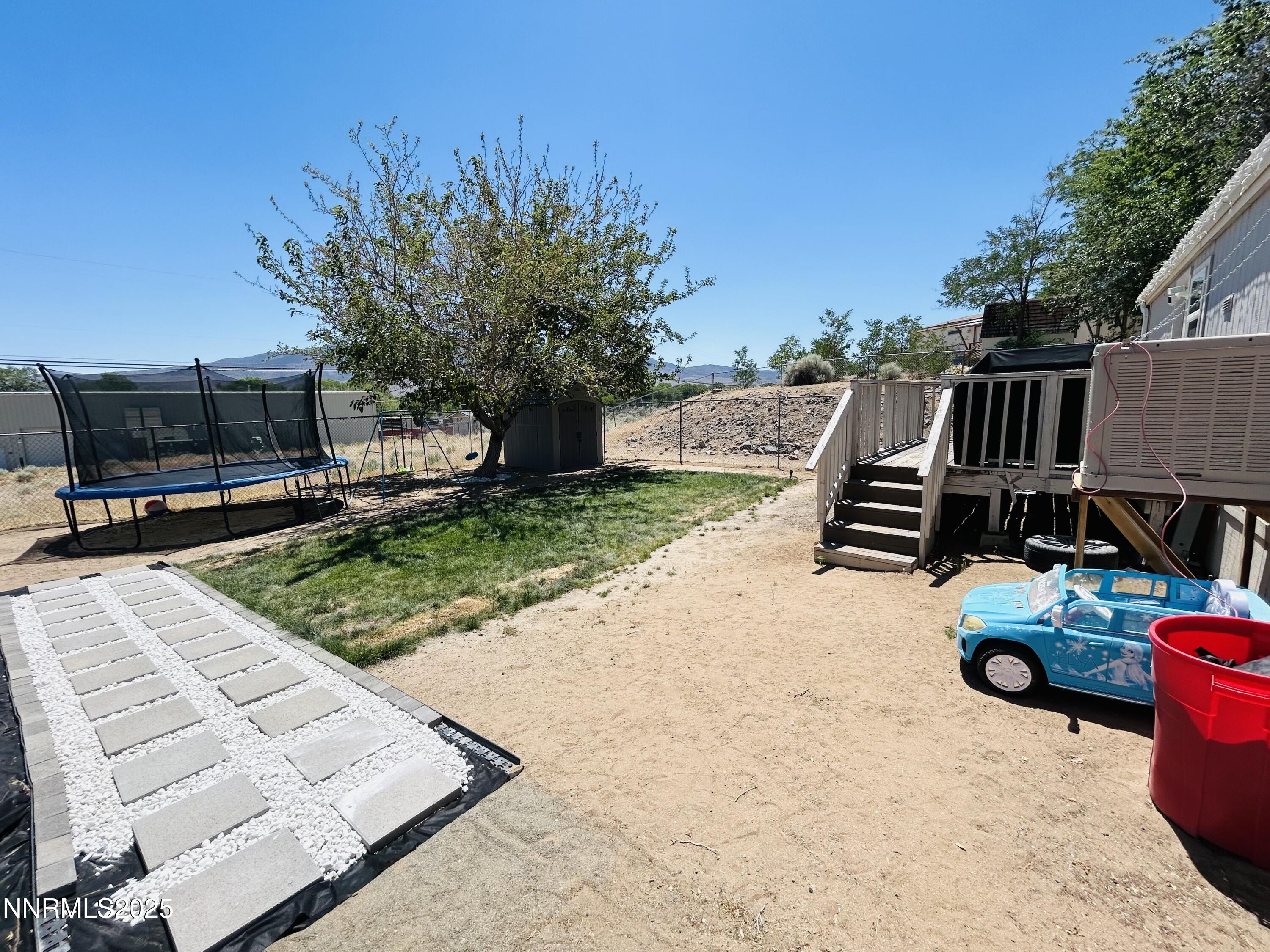 16 Stope Road Property Photo 19