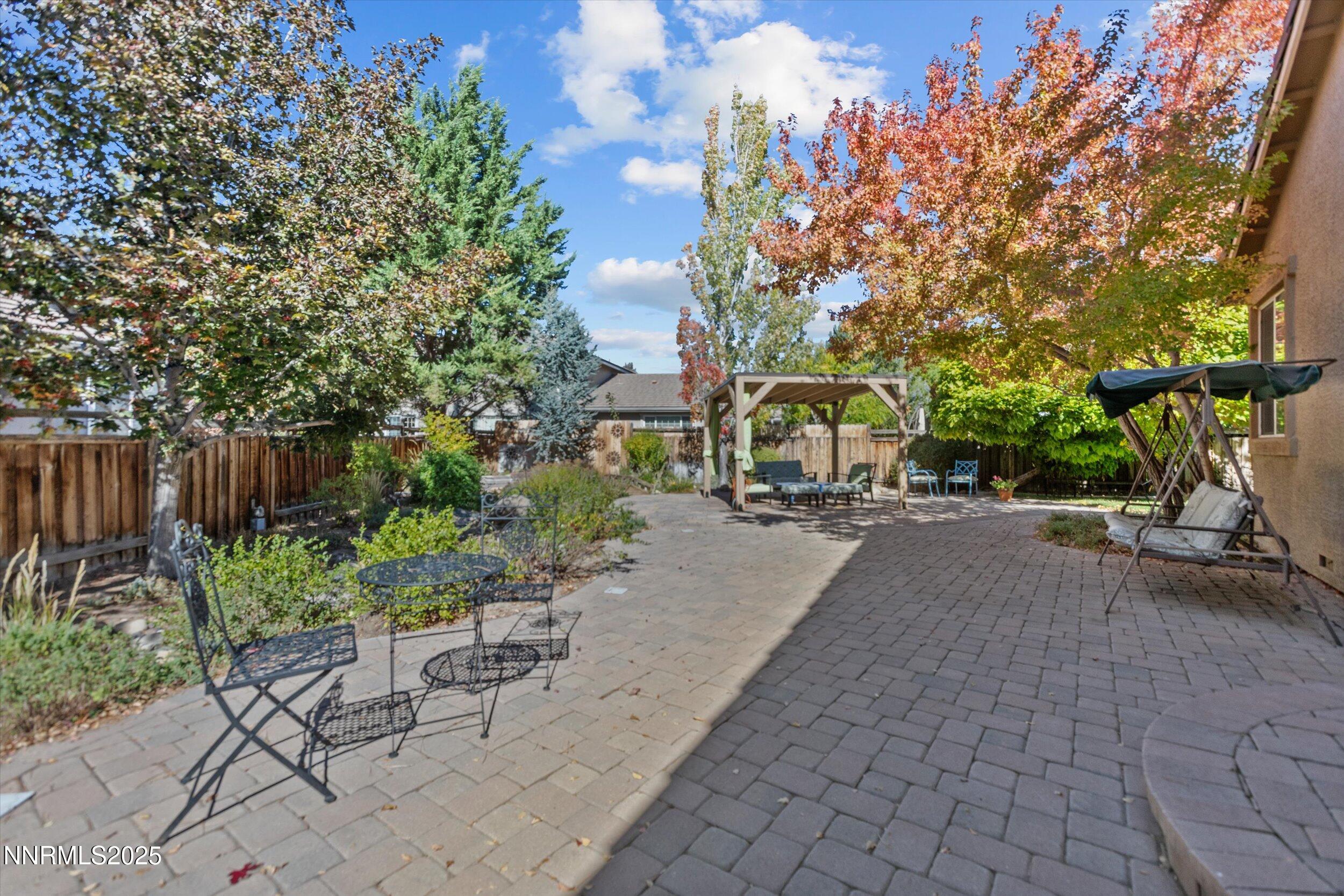 6831 Island Queen Court Property Photo 33