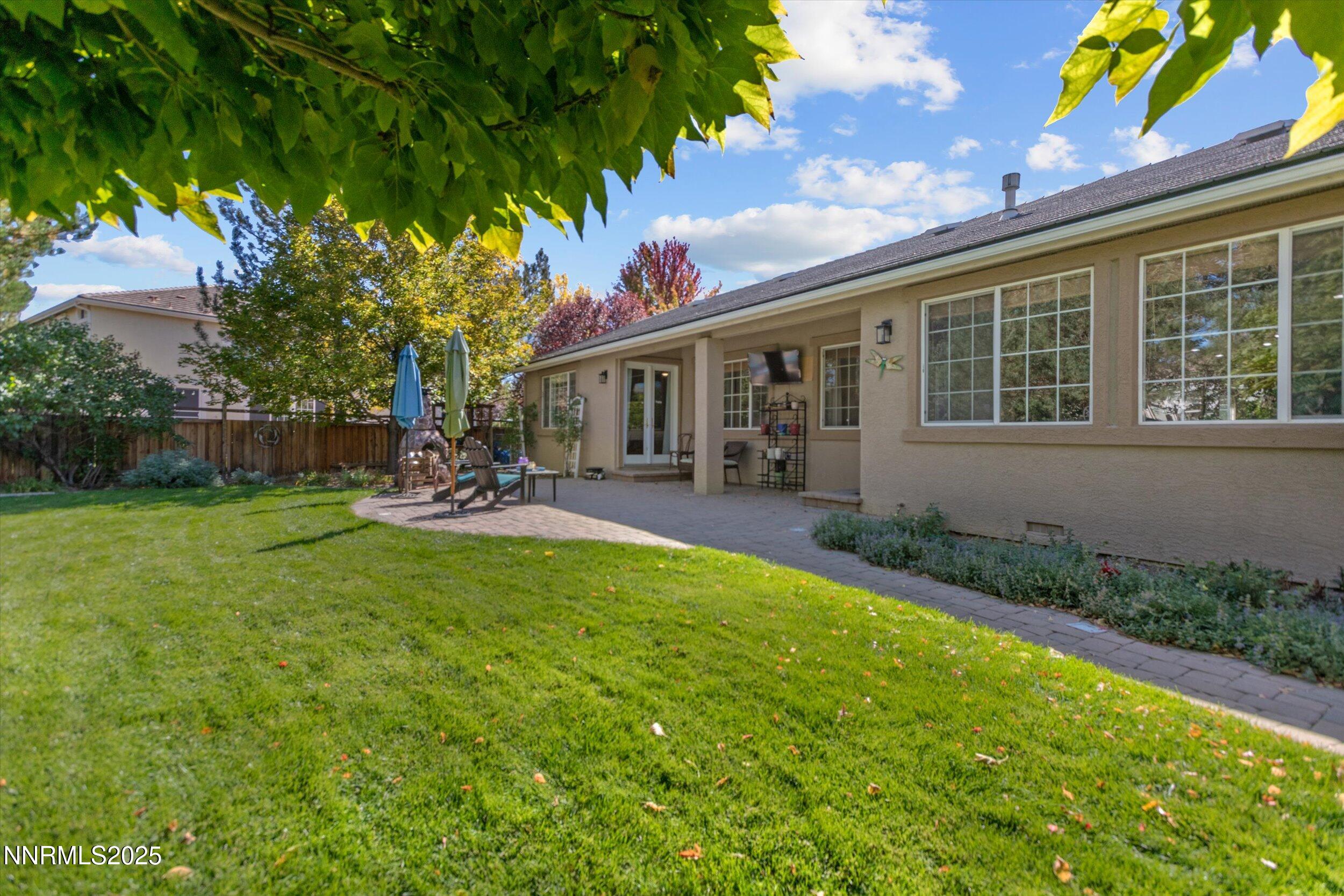 6831 Island Queen Court Property Photo 37