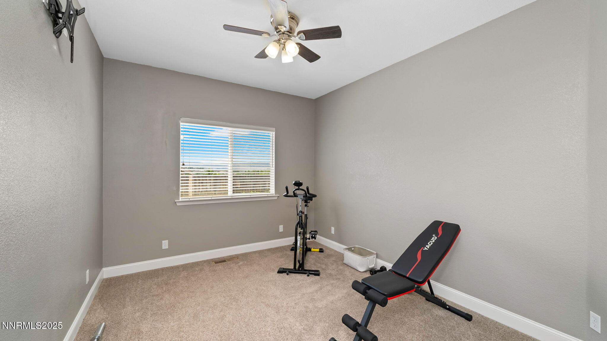 21010 9 Mile Court Property Photo 25