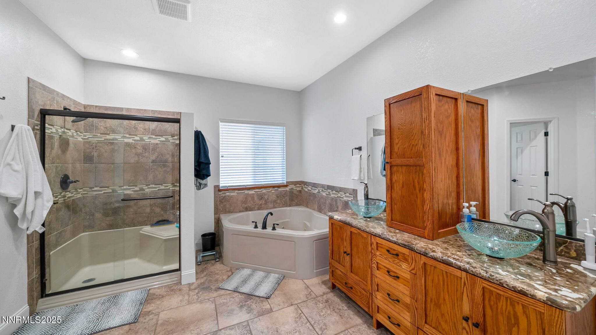 21010 9 Mile Court Property Photo 29