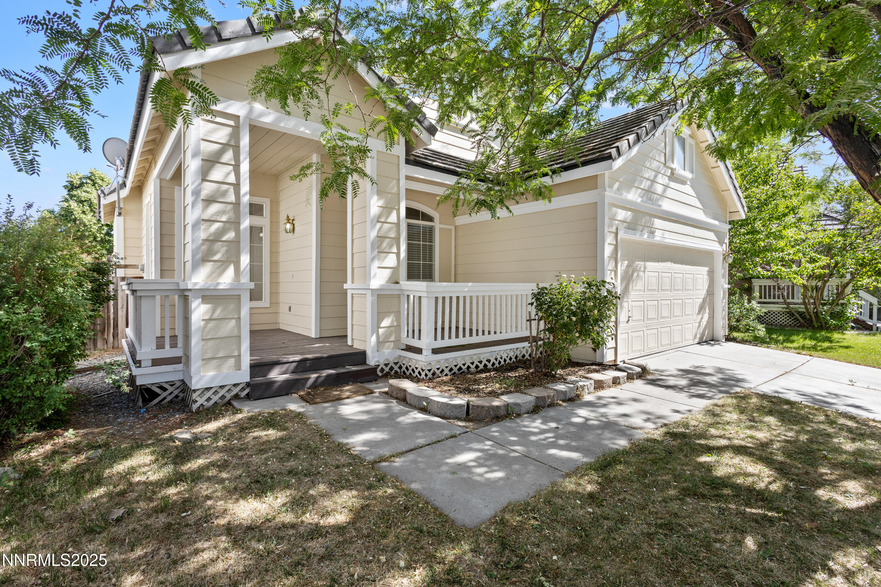 7366 Grand Island Drive Property Photo 1
