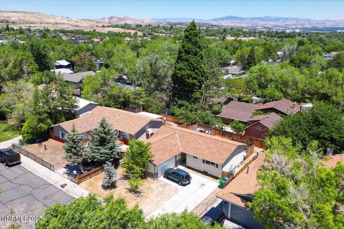 1350 Marne Drive Property Photo 3