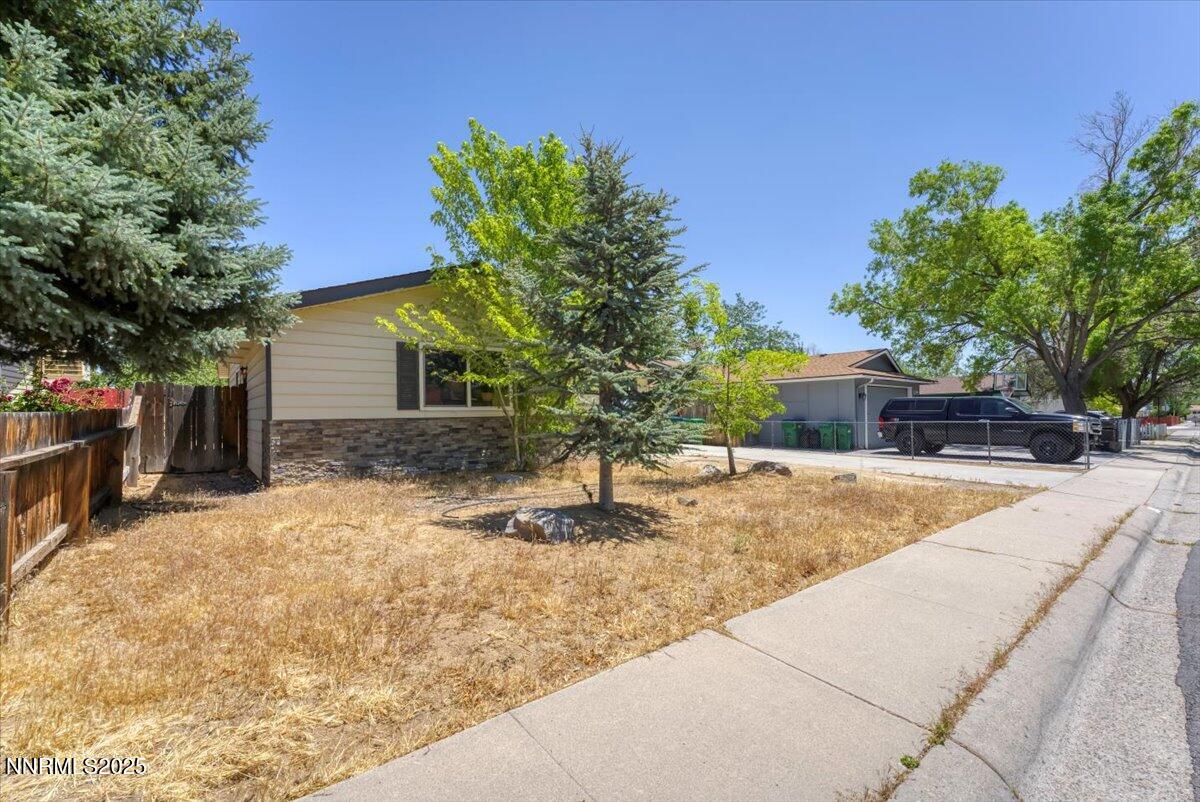 1350 Marne Drive Property Photo 15