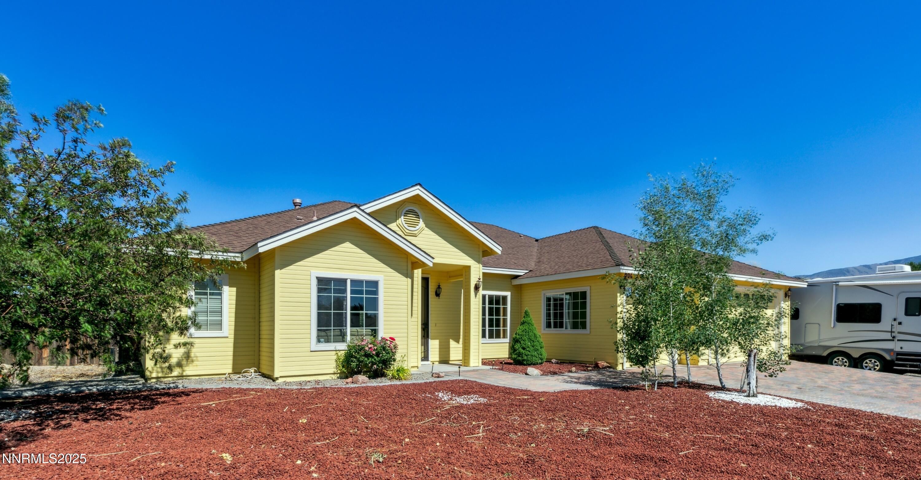 906 Saguaro Street Property Photo 1
